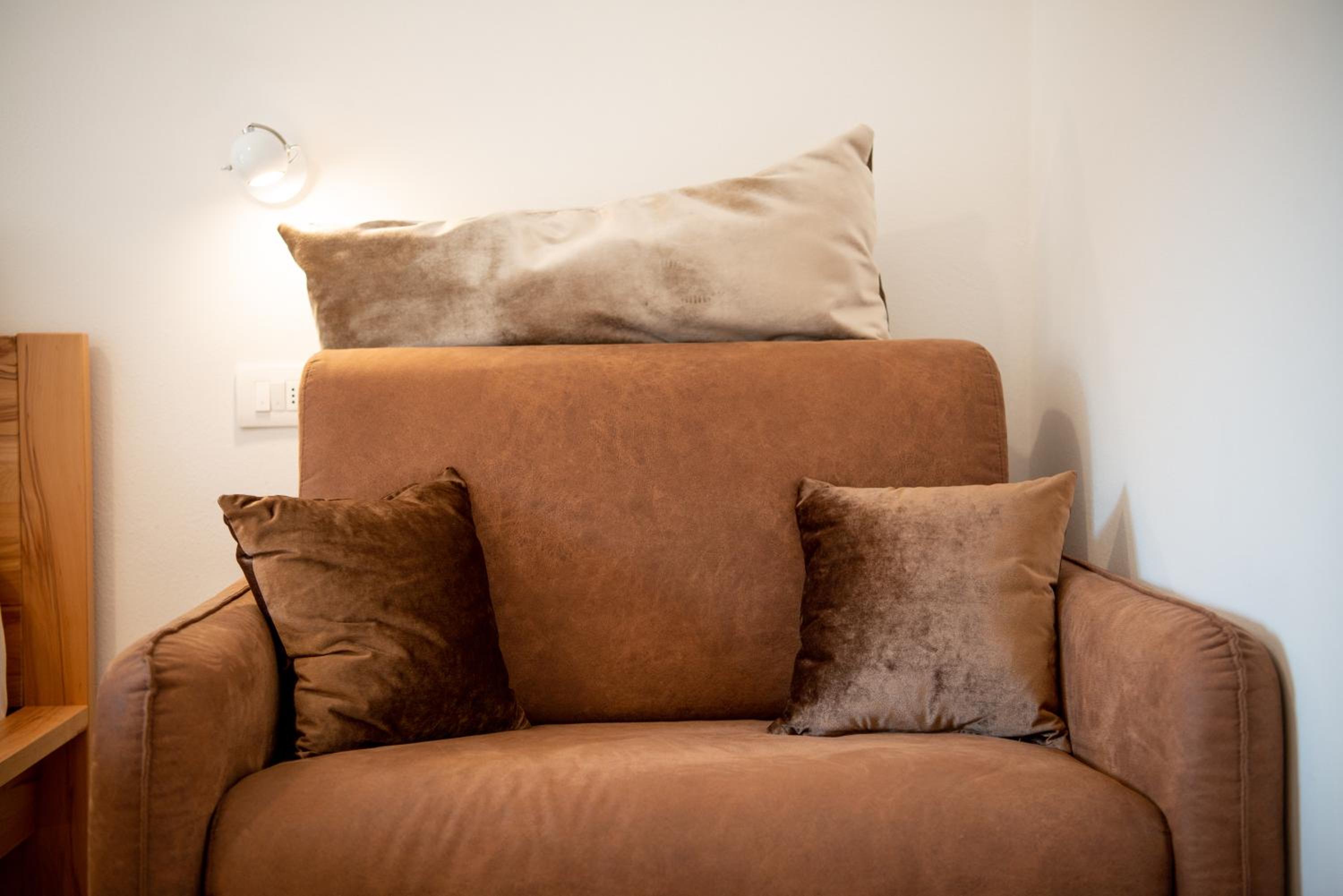 Two-Bedroom Apartment - Photo 5