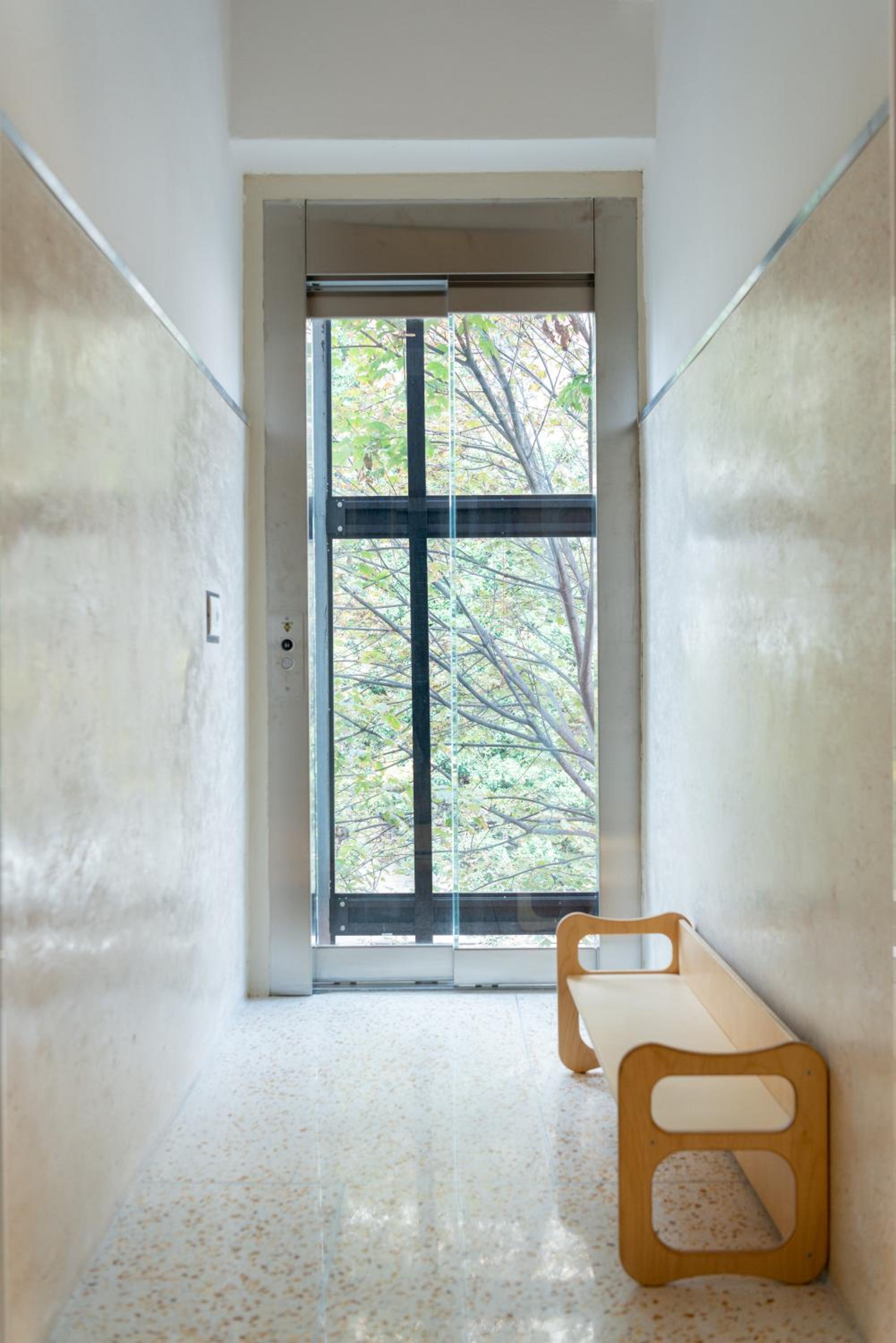 Two-Bedroom Apartment - Photo 32