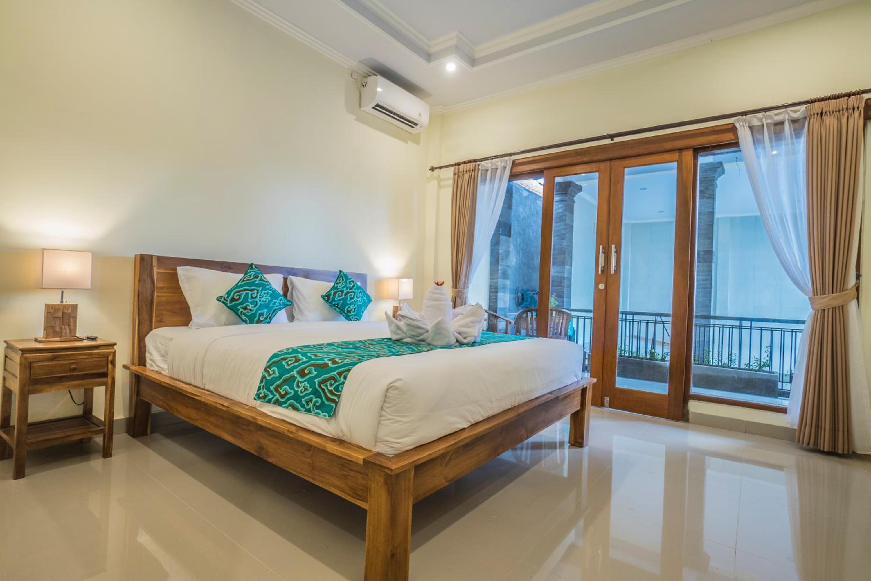 Double Room - Photo 36