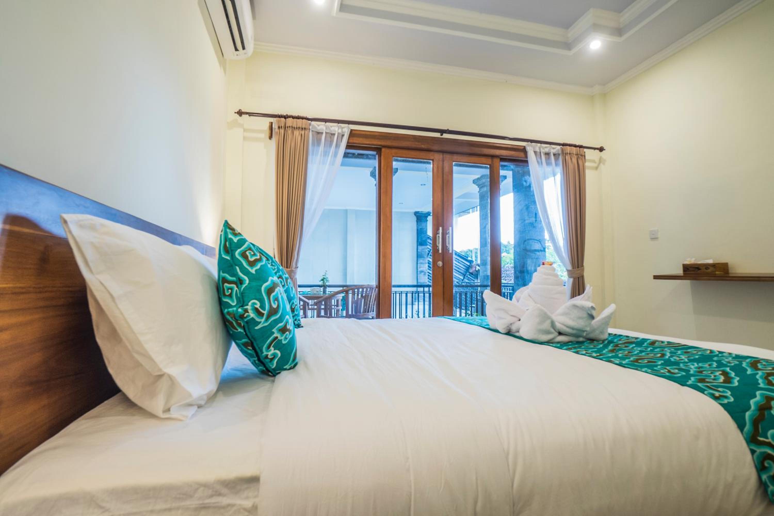 Double Room - Photo 6