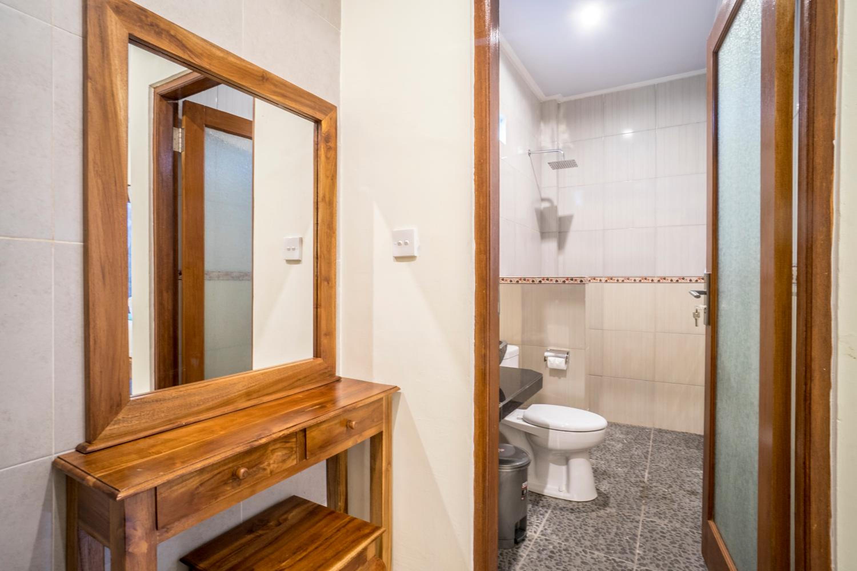 Double Room - Photo 32