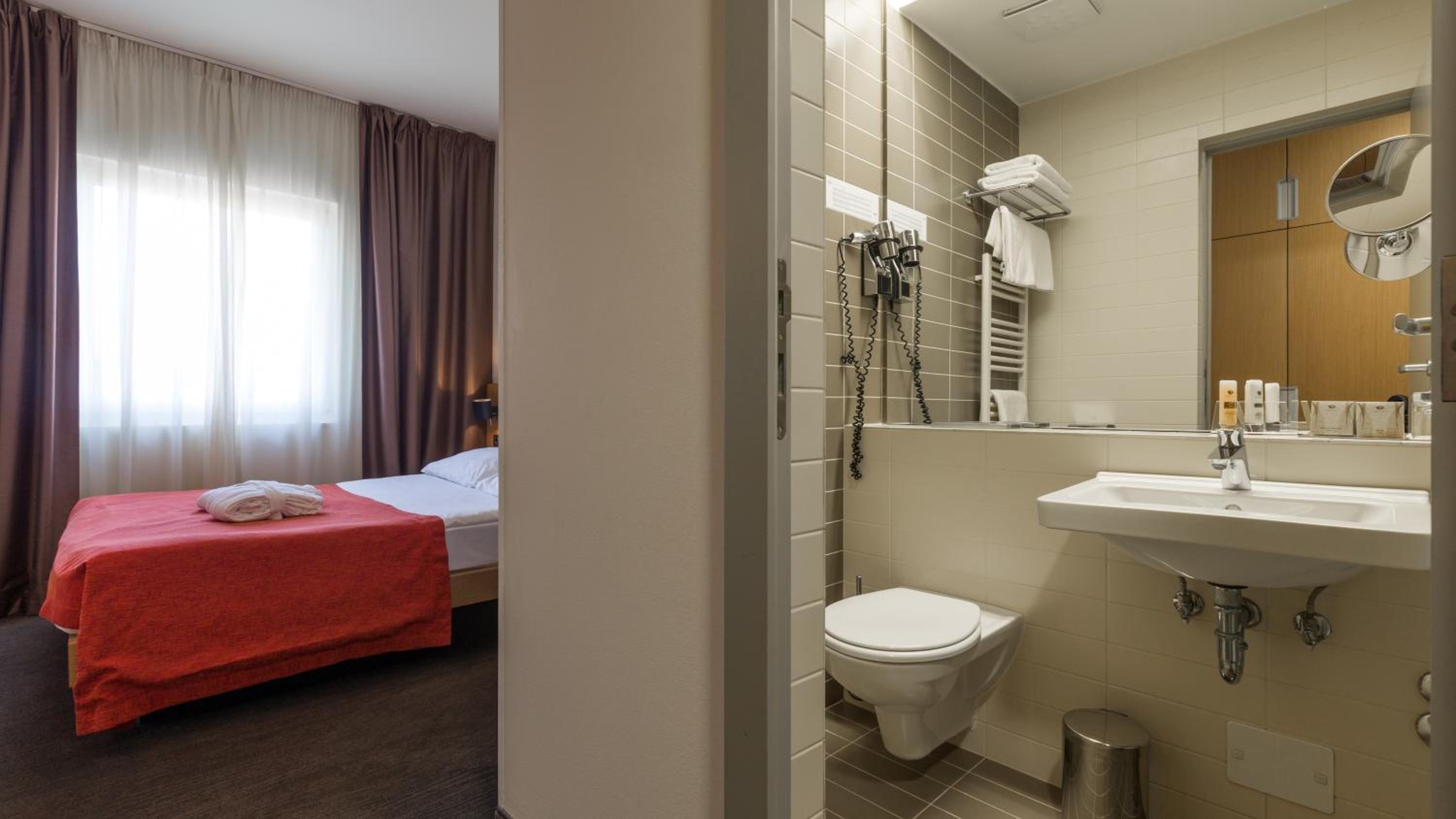 Classic Double Room photo 3