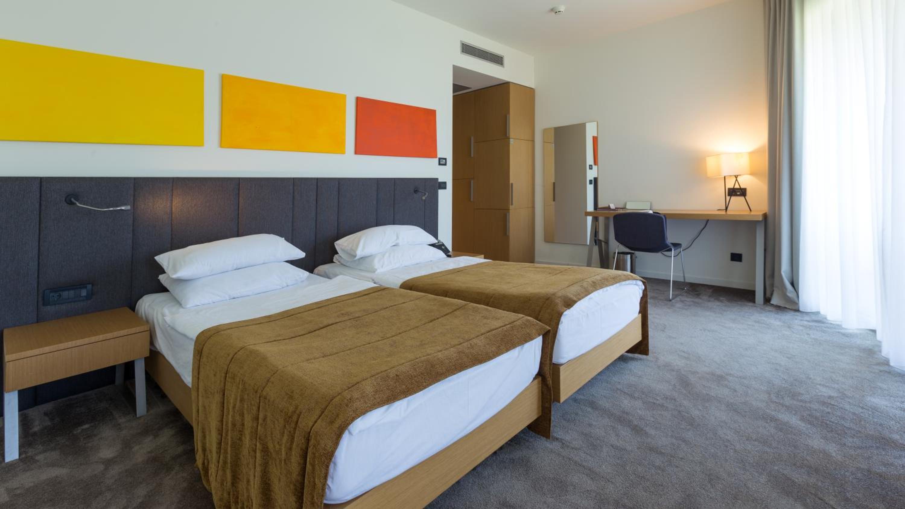 Premium Junior Suite with Balcony