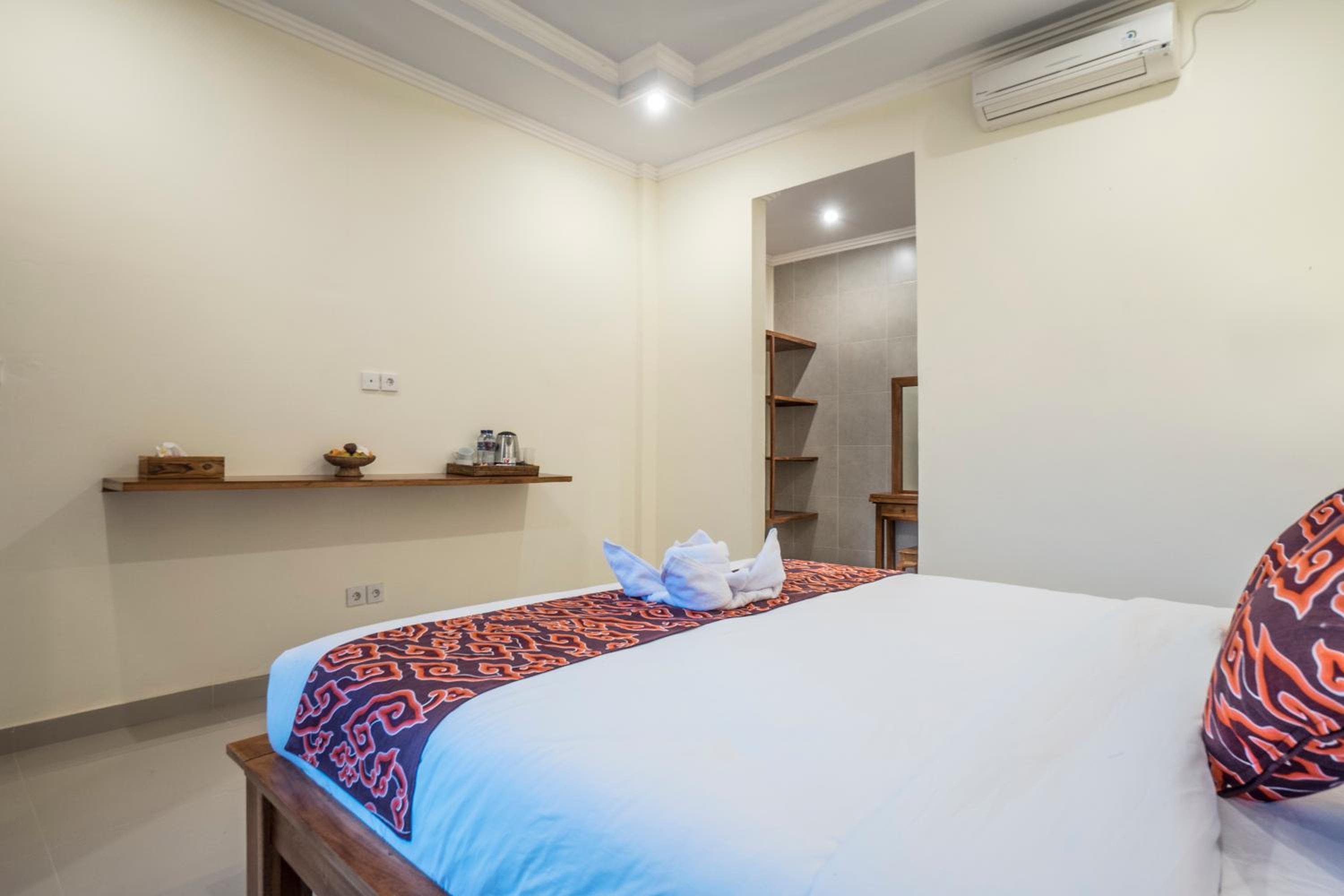 Double Room - Photo 23