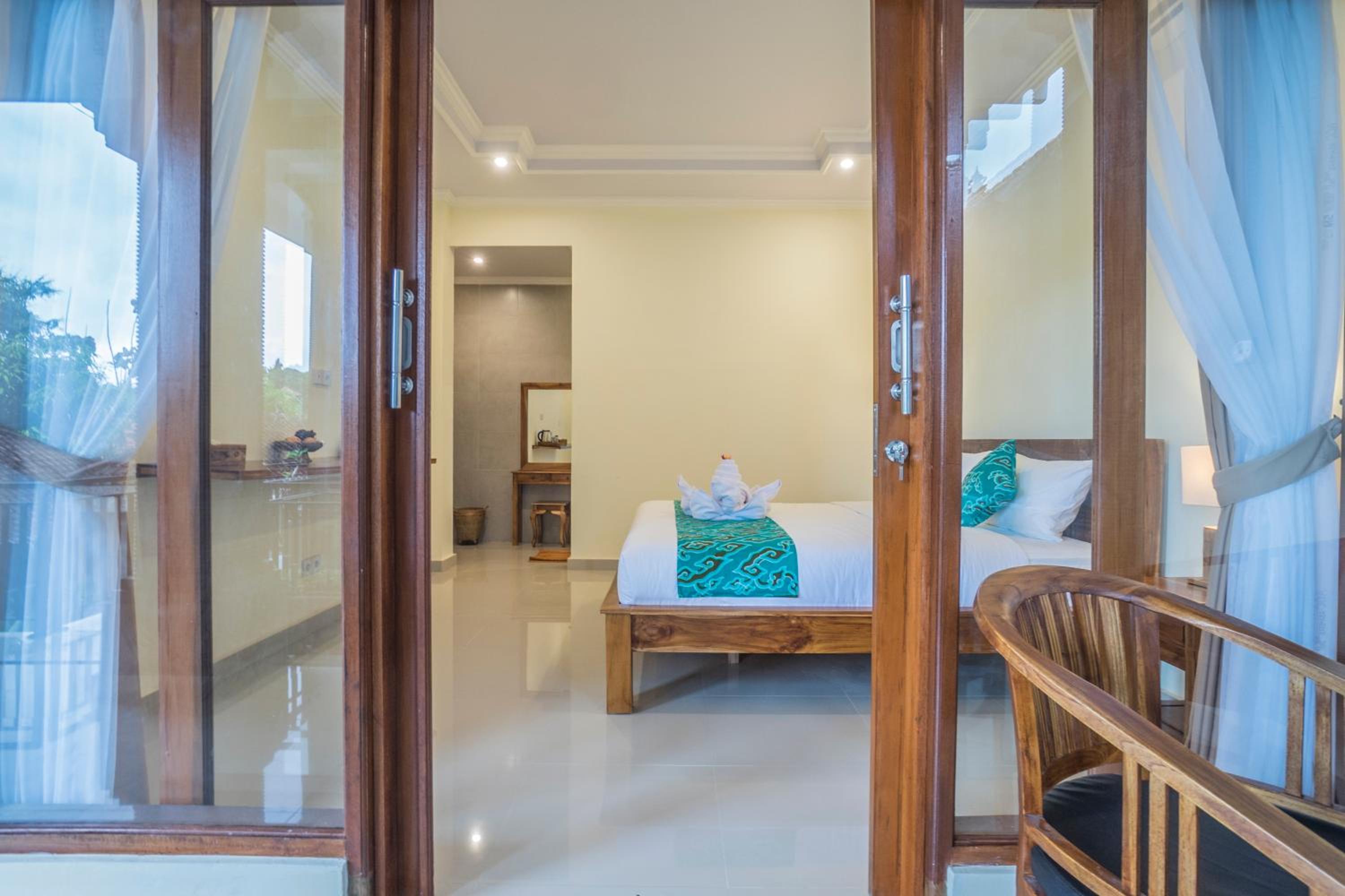Double Room - Photo 13