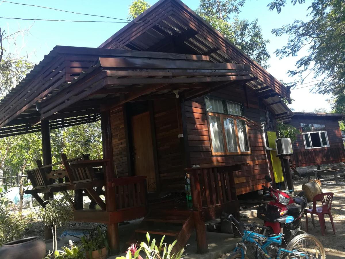 Bungalow with Private  Bathroom ( Air) - Photo 3