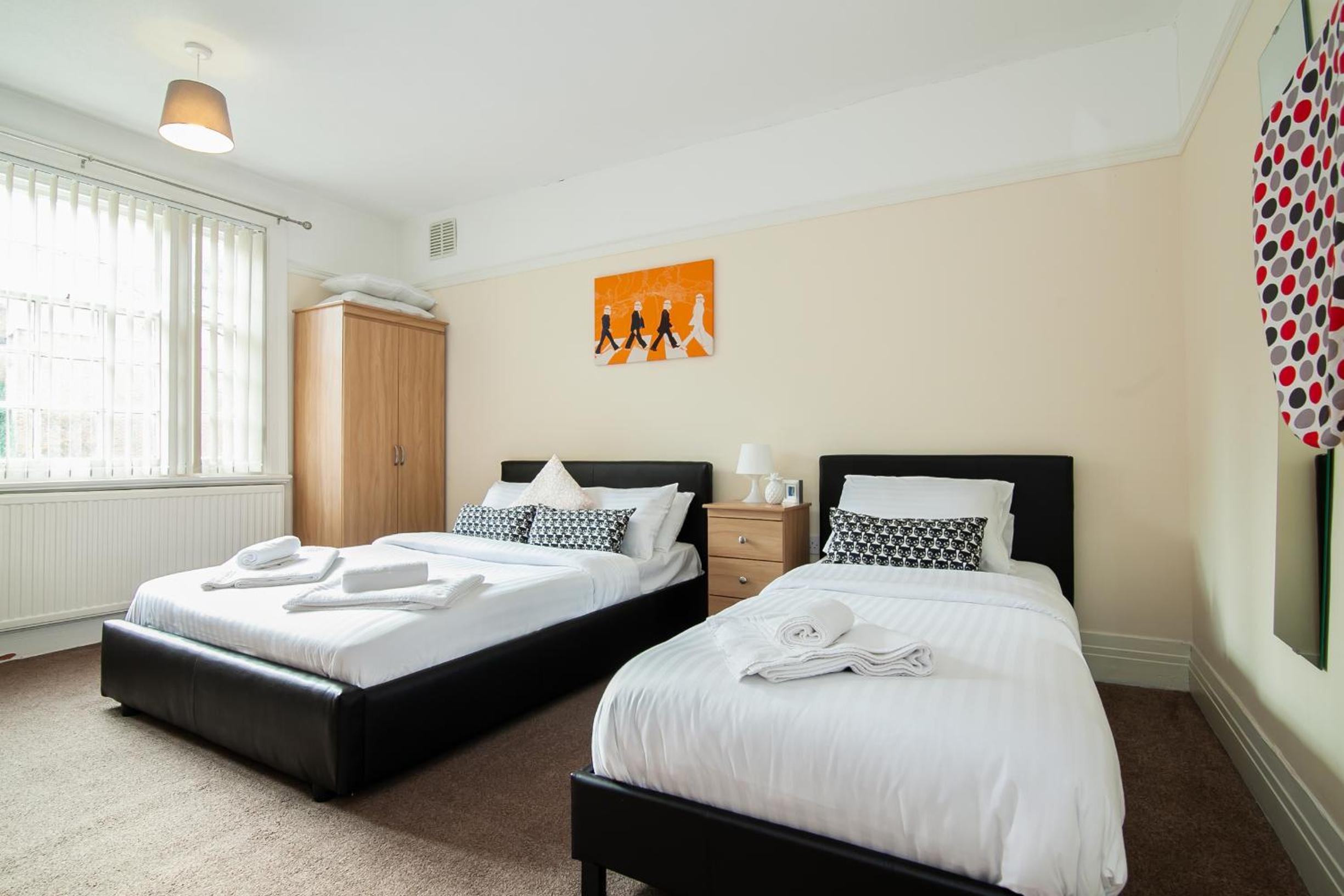 Triple Room with Shared Bathroom photo 3