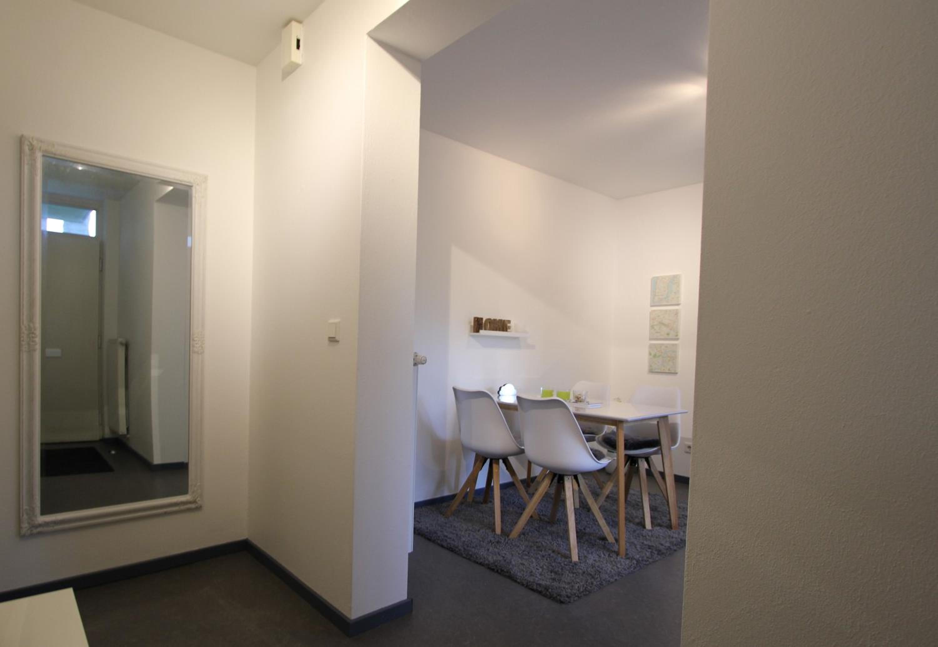 Apartment photo 3