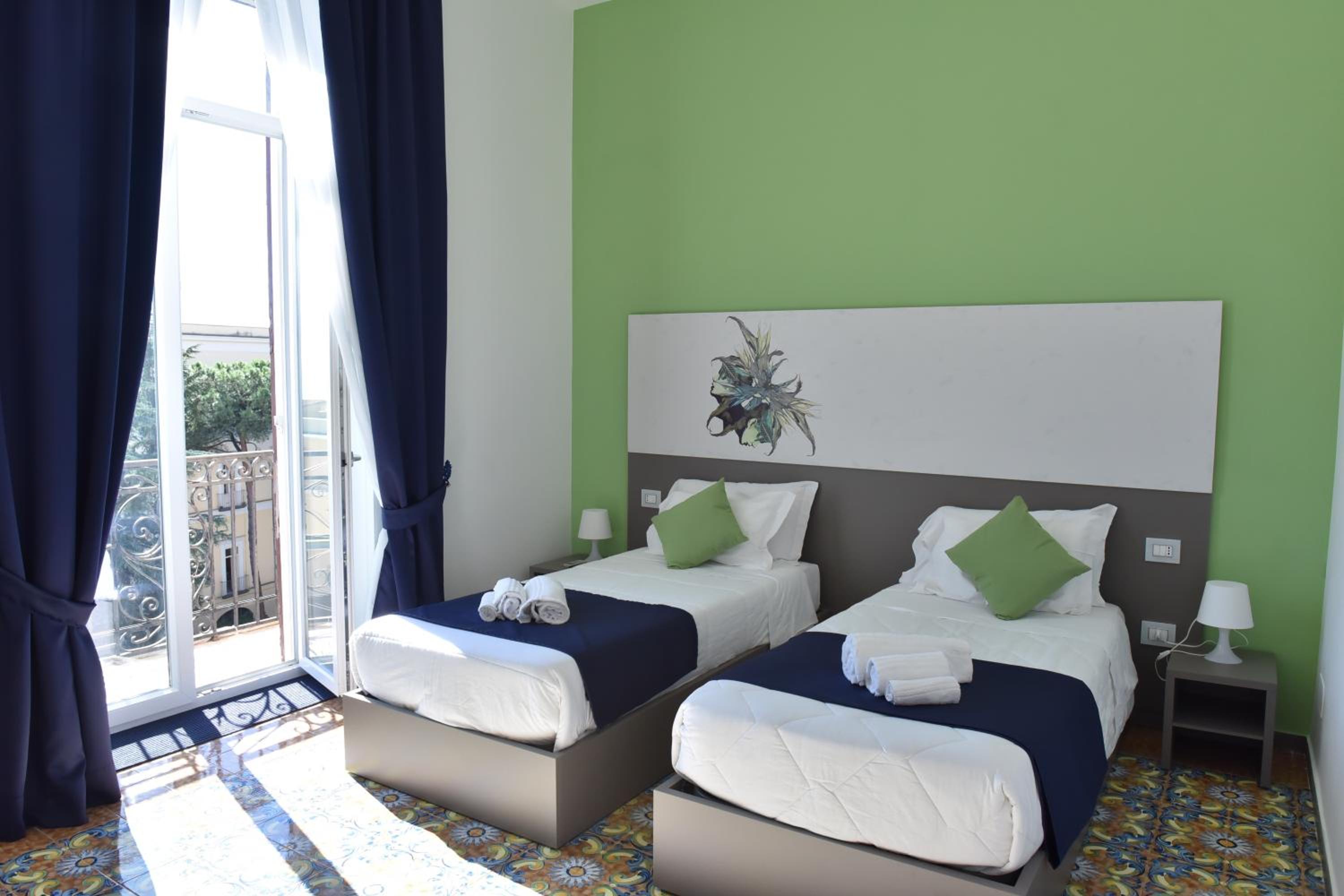 Deluxe Double or Twin Room with Sea View