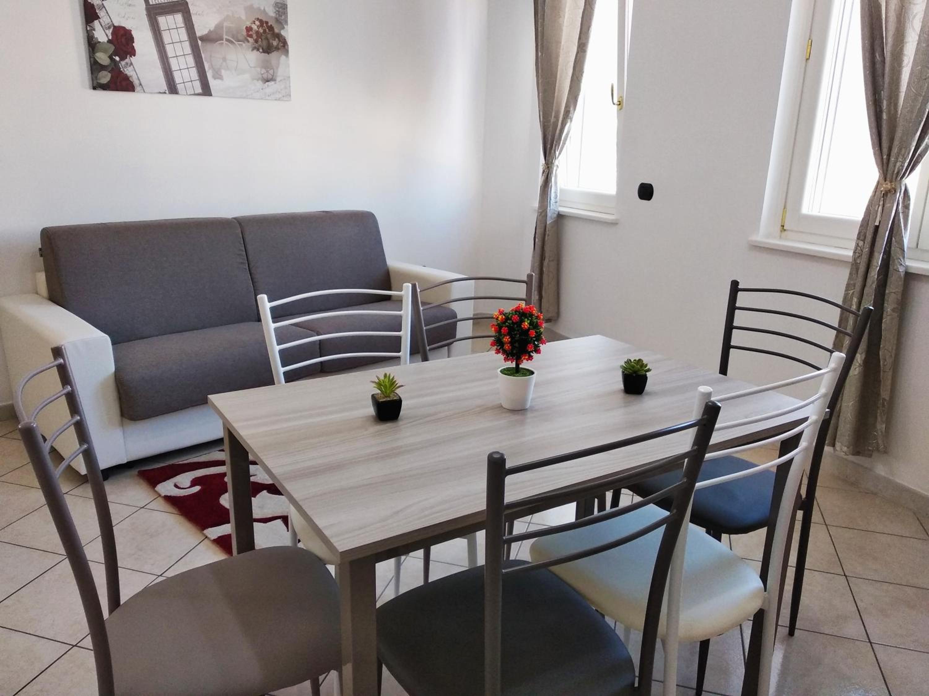 Deluxe Apartment - Photo 11
