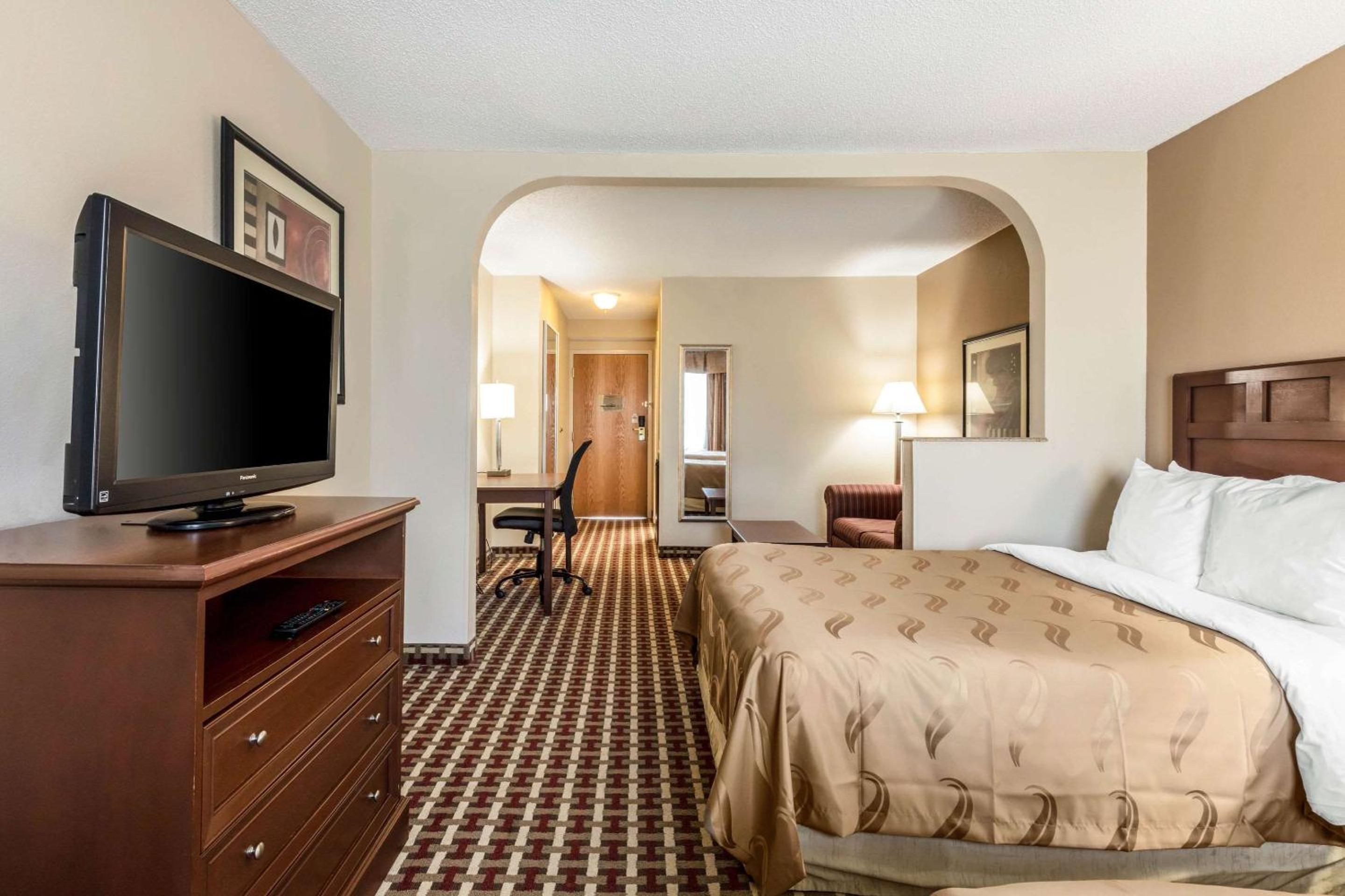 Double Suite - Photo 6
