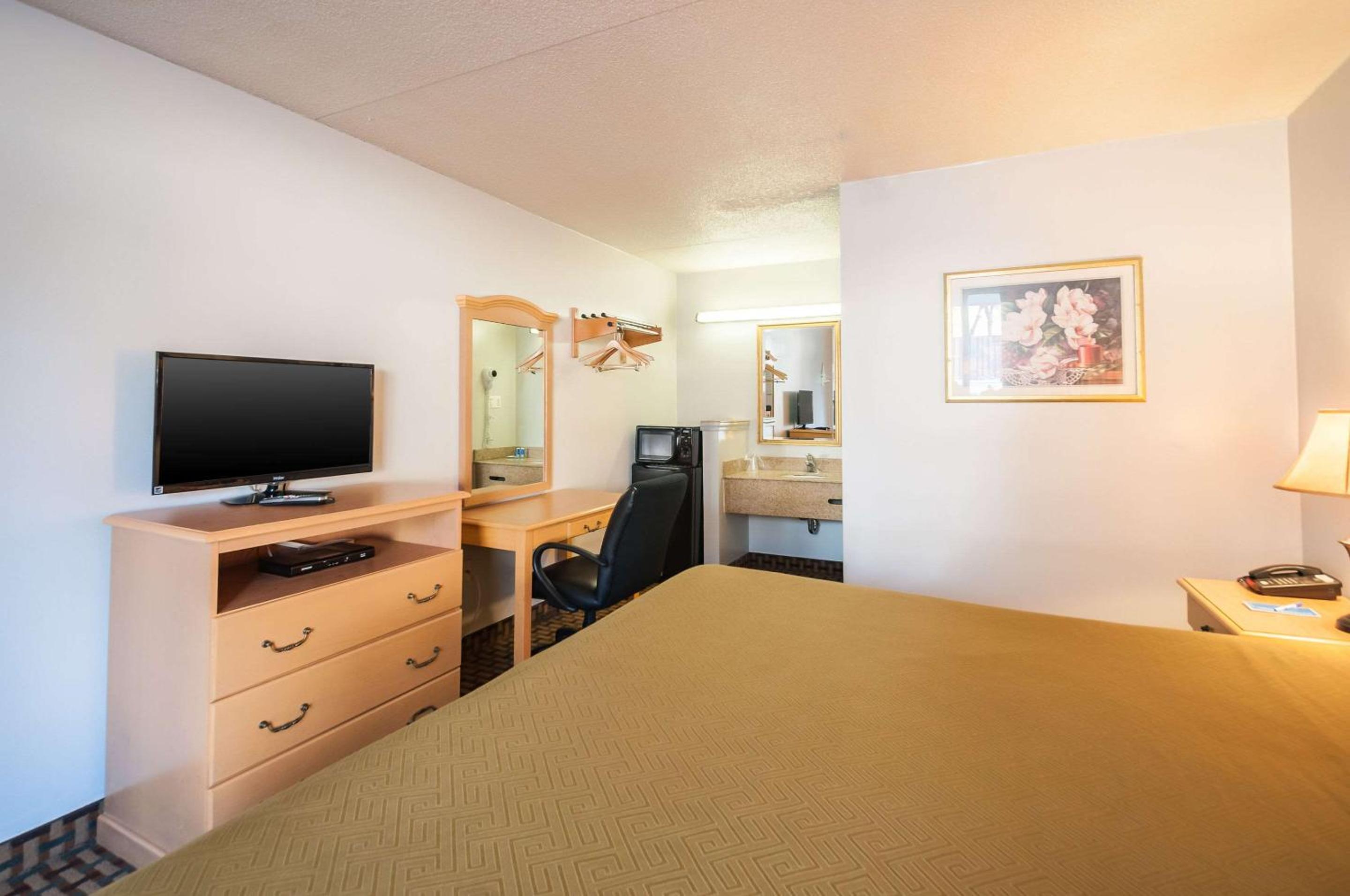 King Room - Smoking  - Photo 1