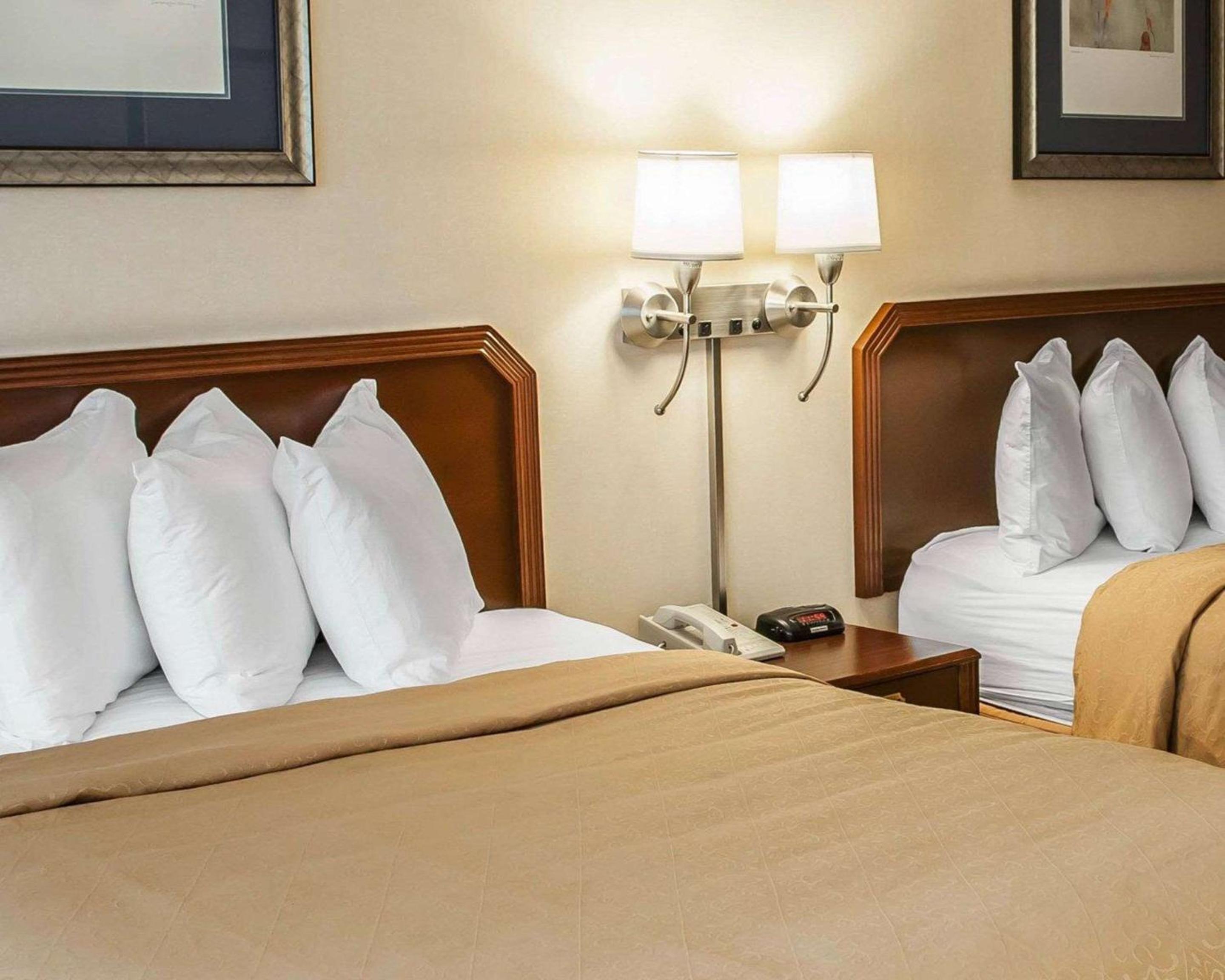 Queen Room with Two Queen Beds - Photo 1