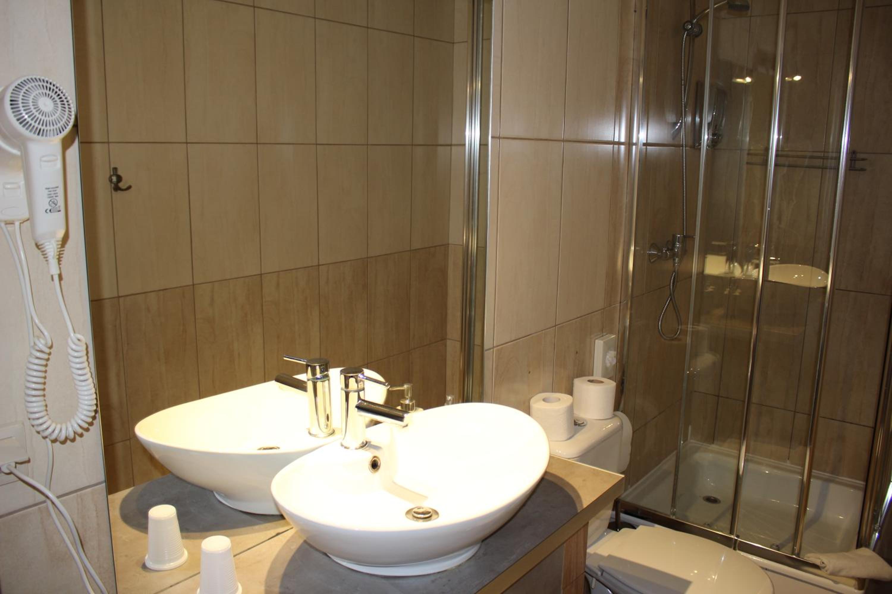 Classic Studio 2 (Adults) - Photo 13