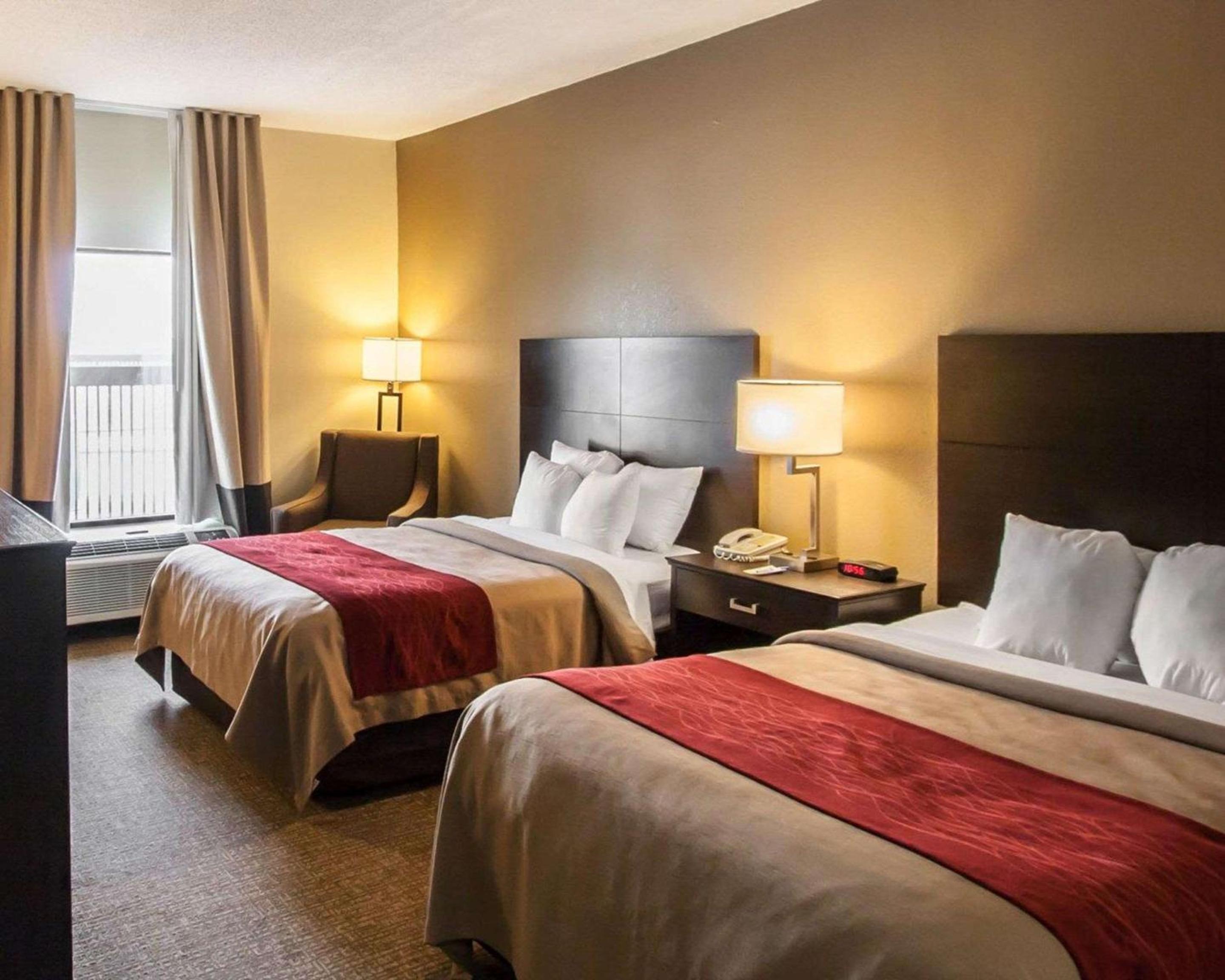 Double Room with Two Double Beds - Non-Smoking - Photo 7