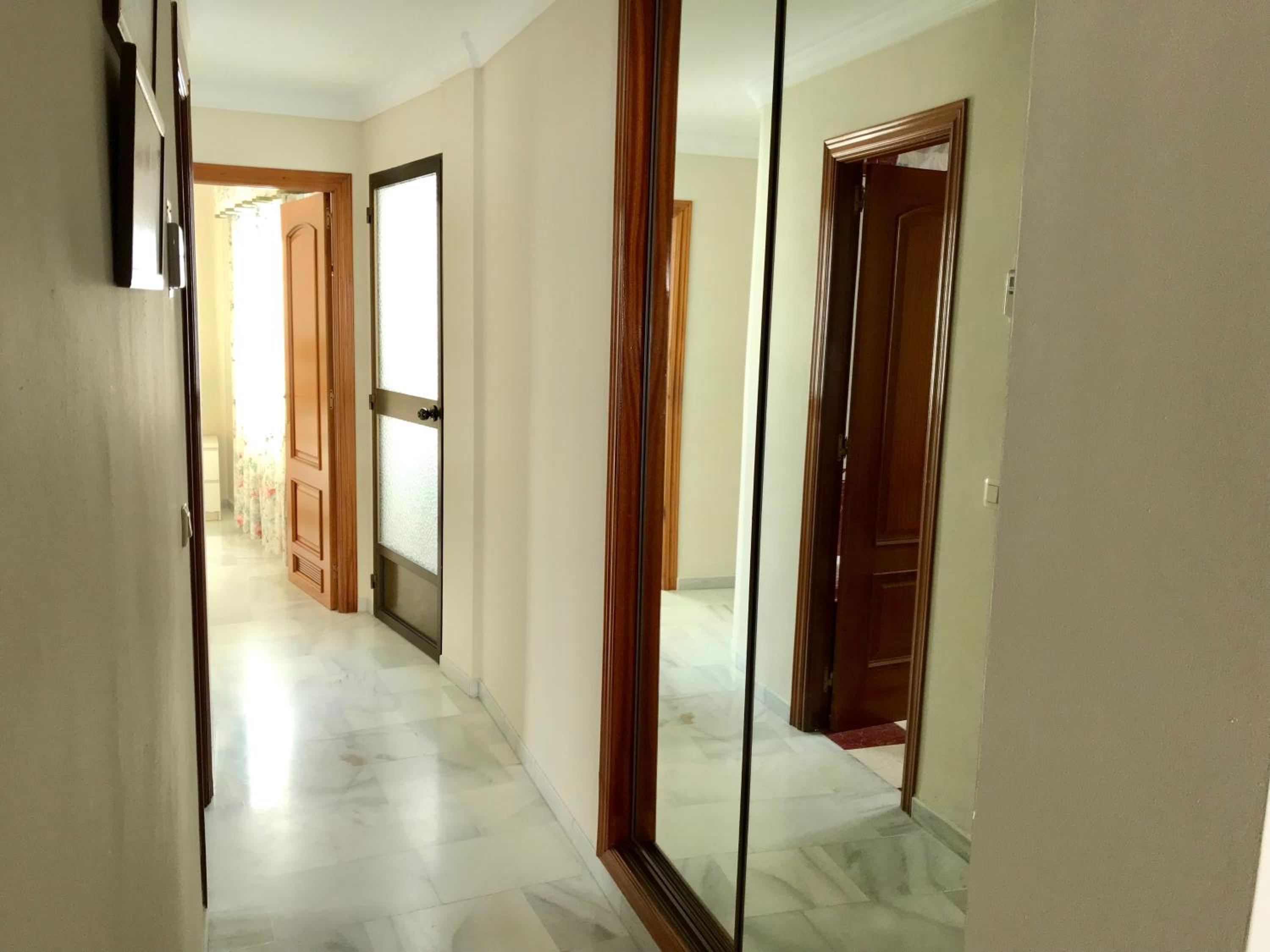 Apartment - Photo 14
