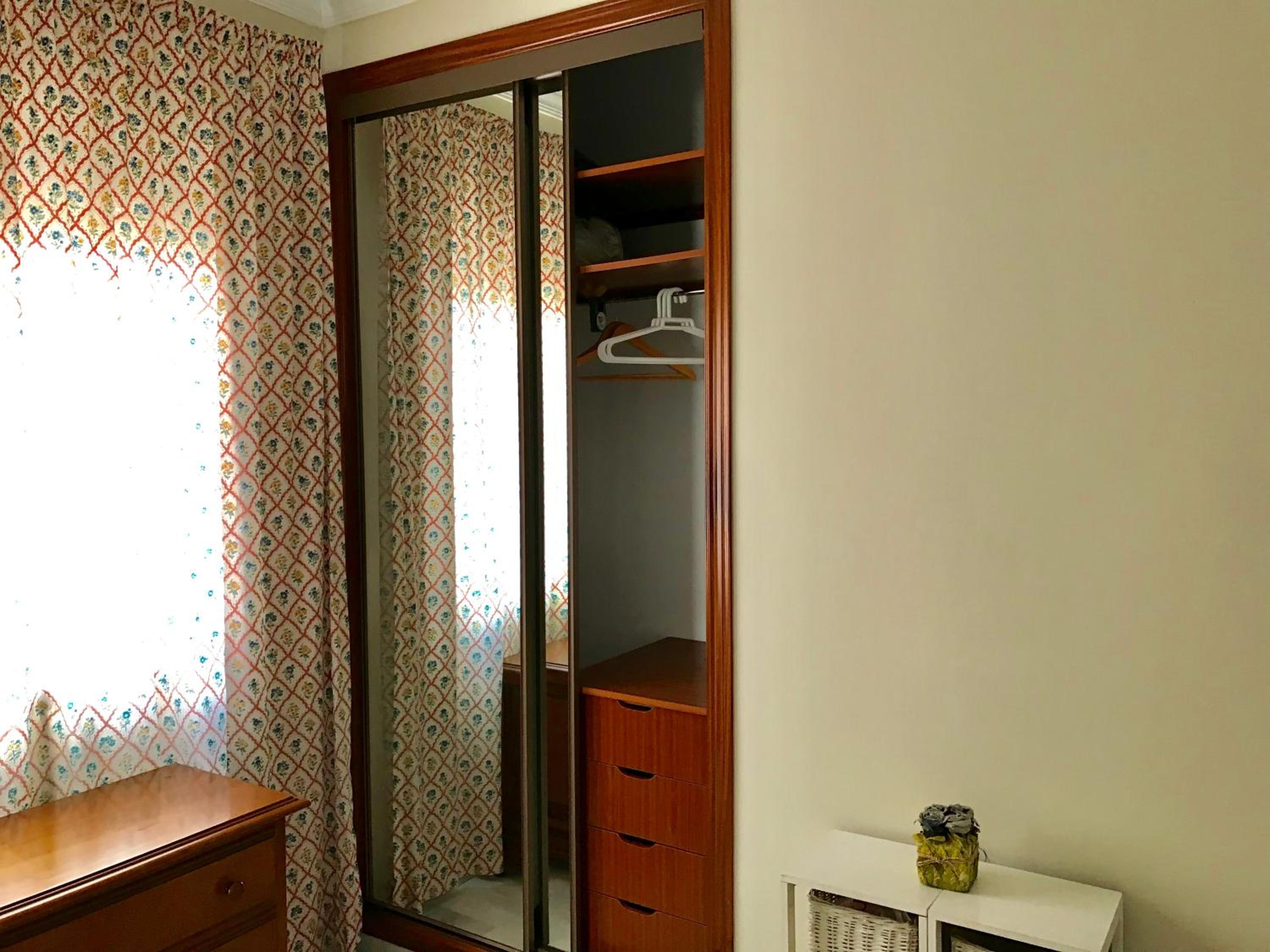 Apartment - Photo 32