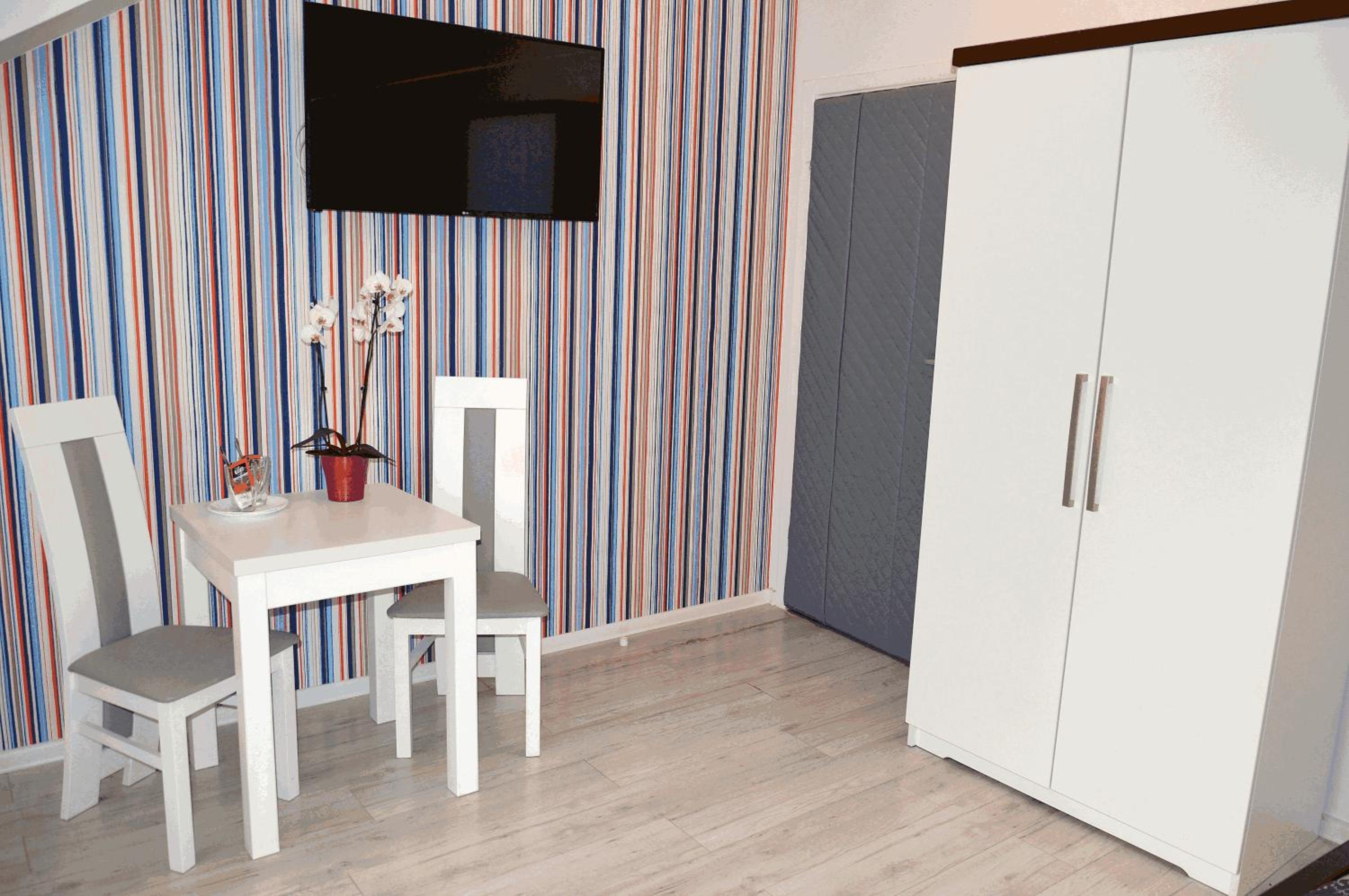 Deluxe King Room photo 3