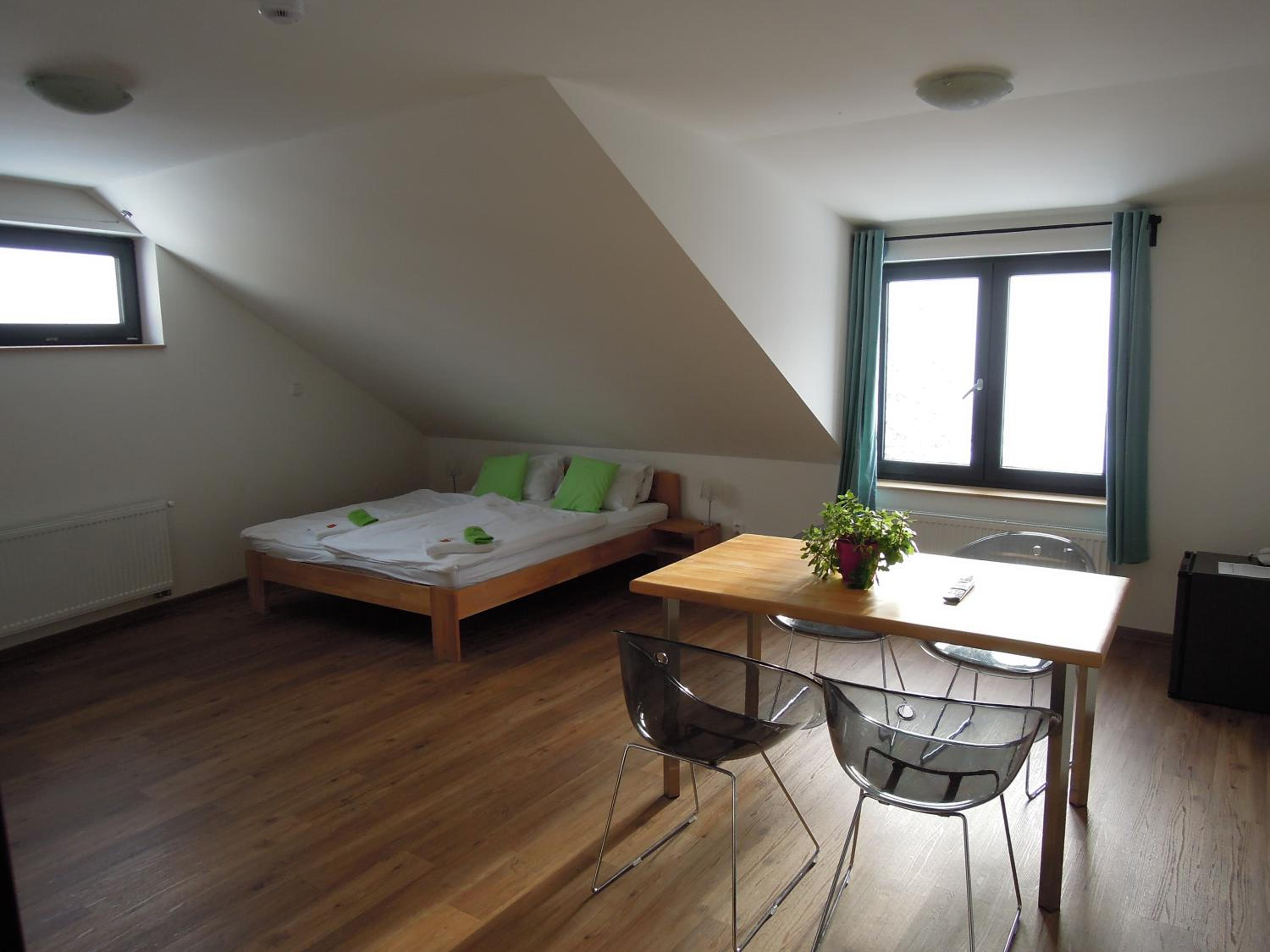 Apartment photo 3