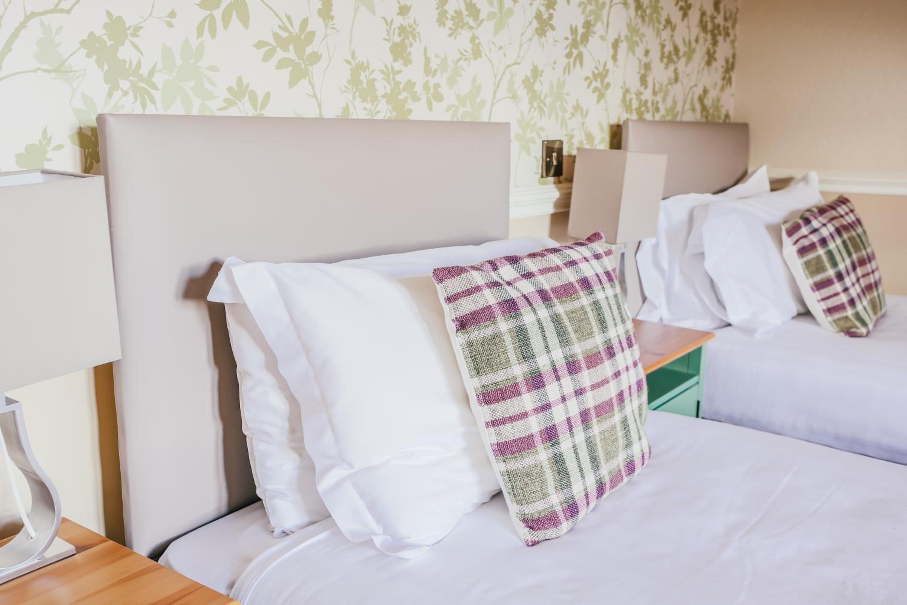 Classic Twin Room - Photo 3