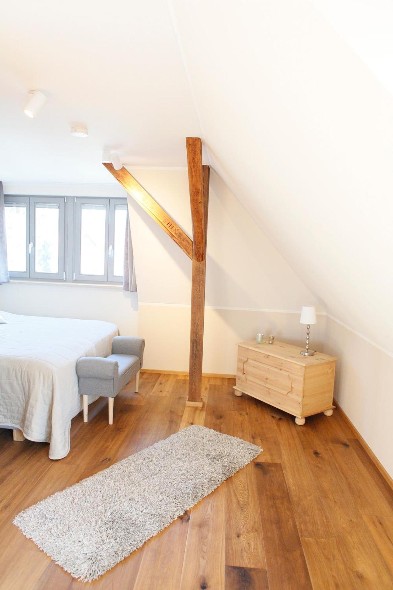 Studio Apartment - Photo 5