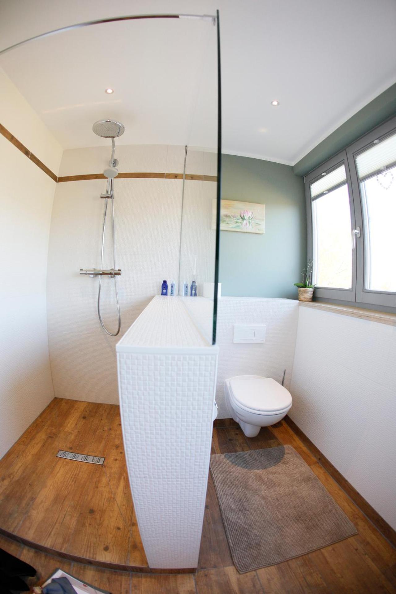 Studio Apartment - Photo 17