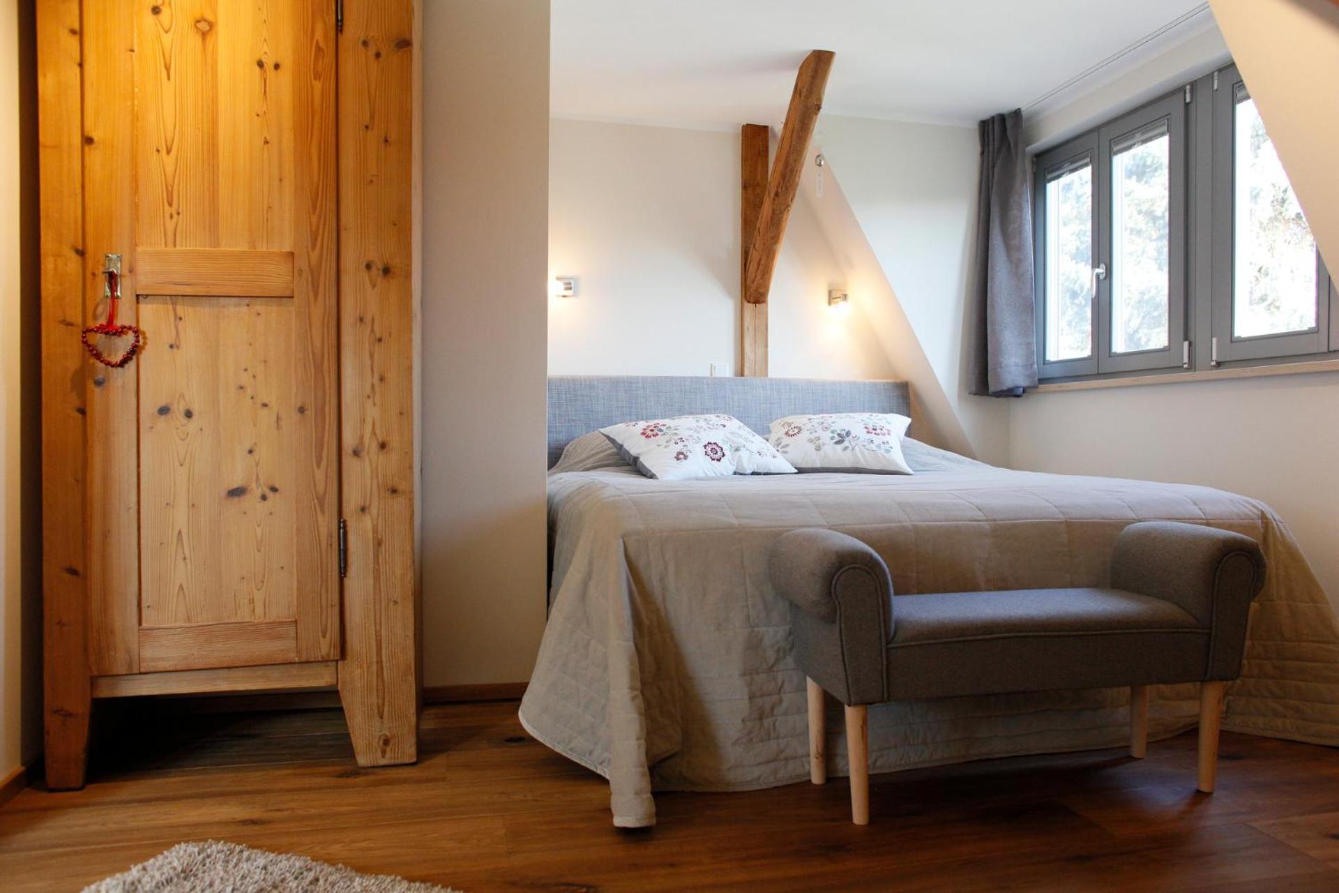 Studio Apartment - Photo 27