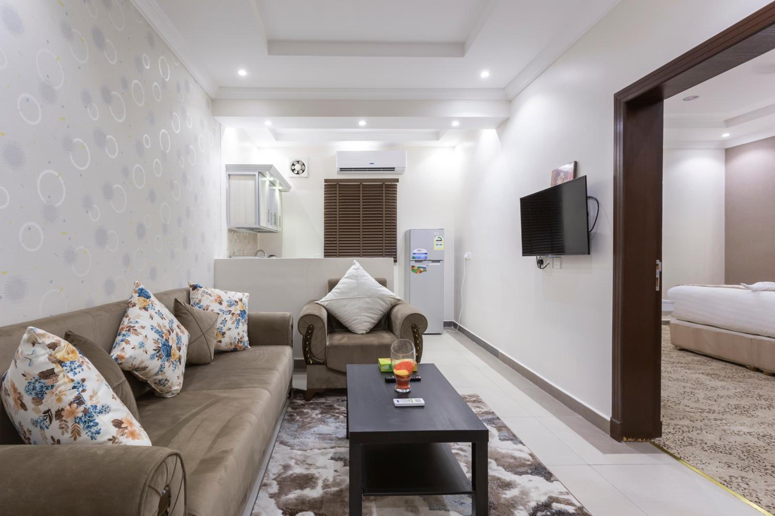 One-Bedroom Suite