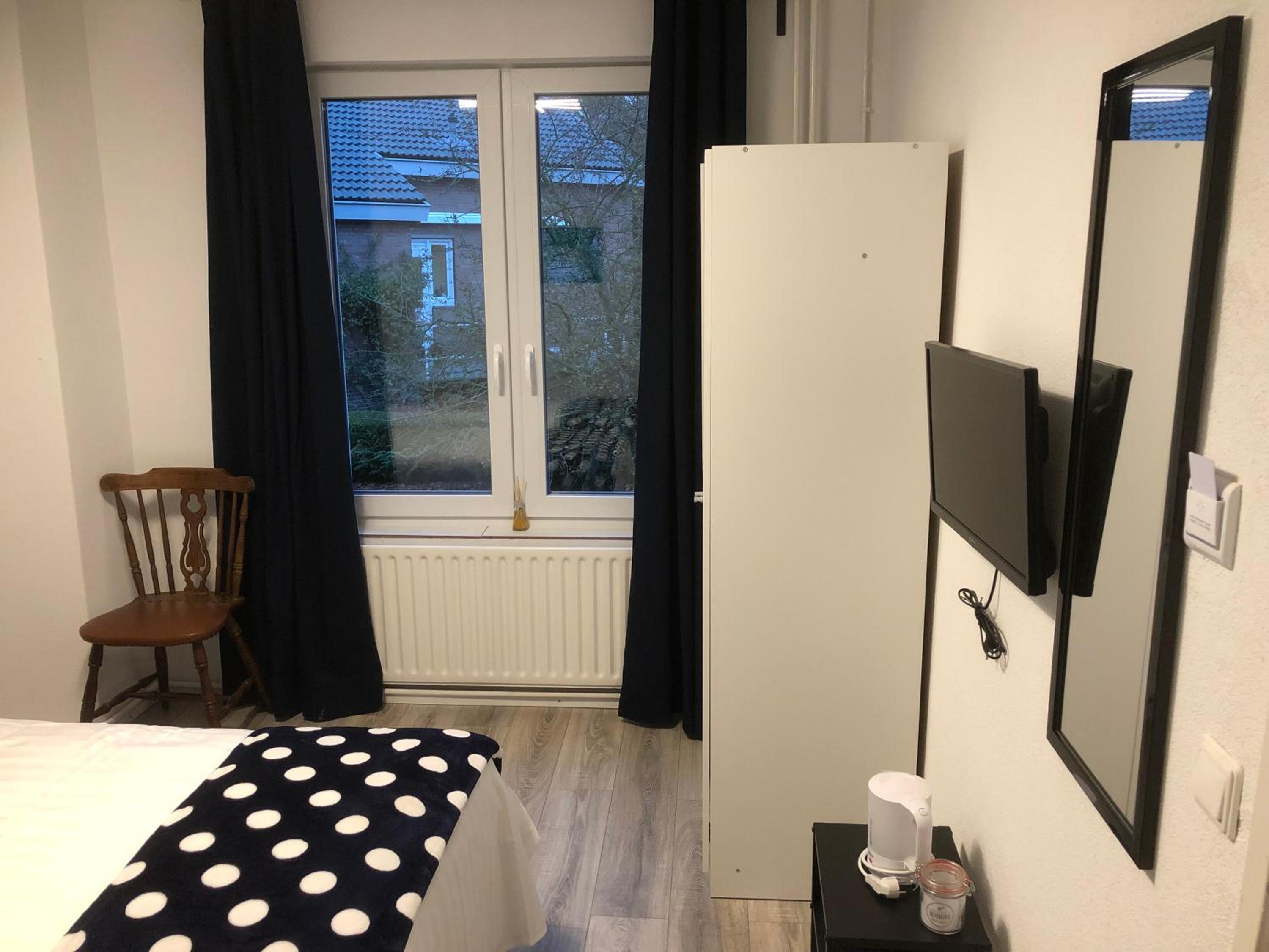 Double Room photo 3