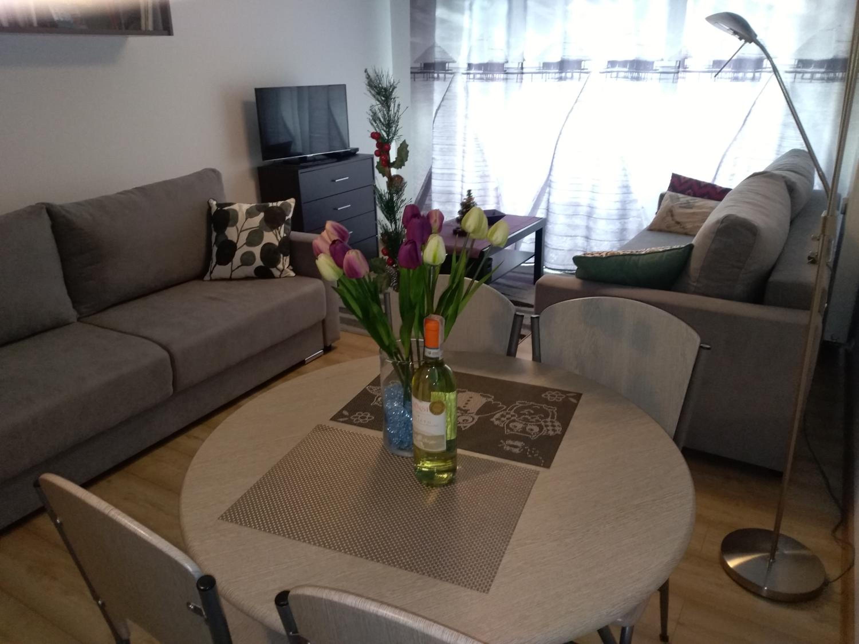 Studio Apartment - Photo 6