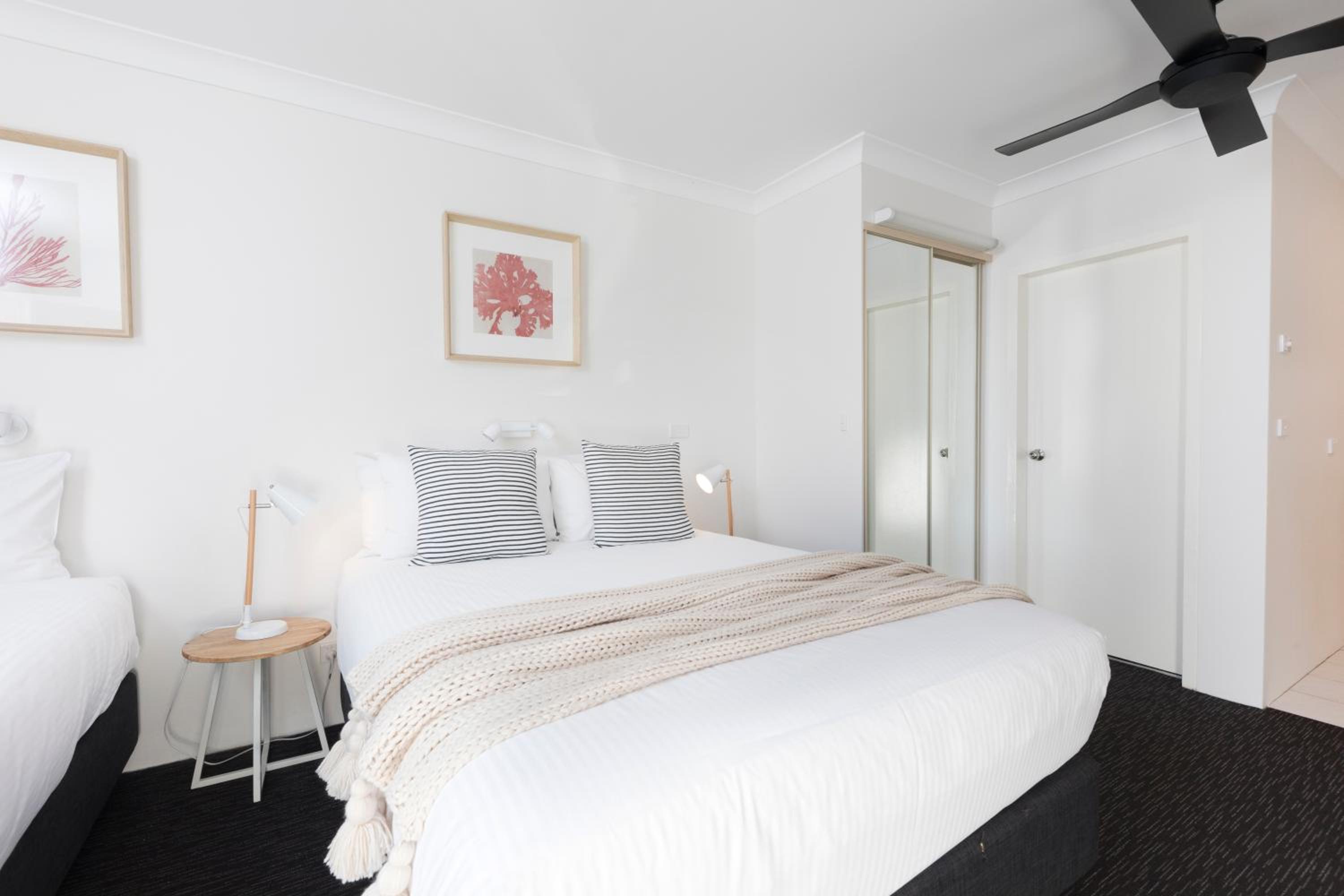 Standard Queen Room - Photo 1
