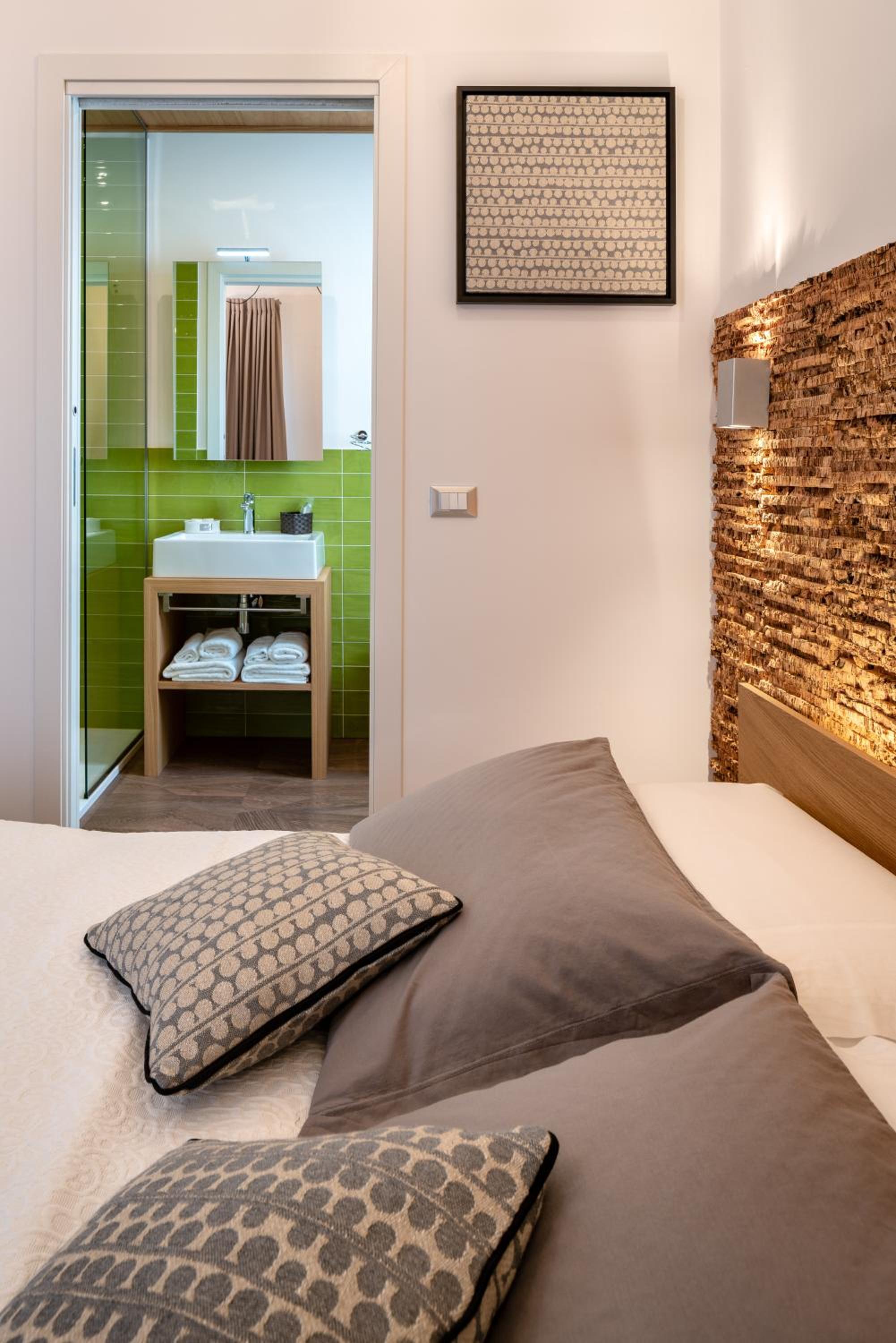 Double Room with Terrace - Photo 14