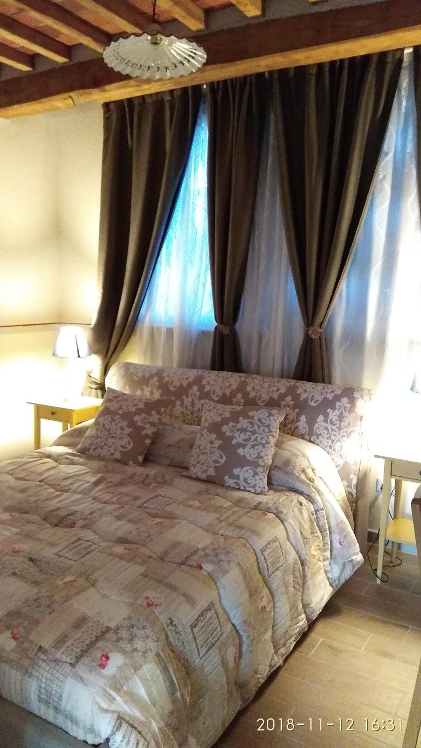 Double Room with Private Bathroom photo 1