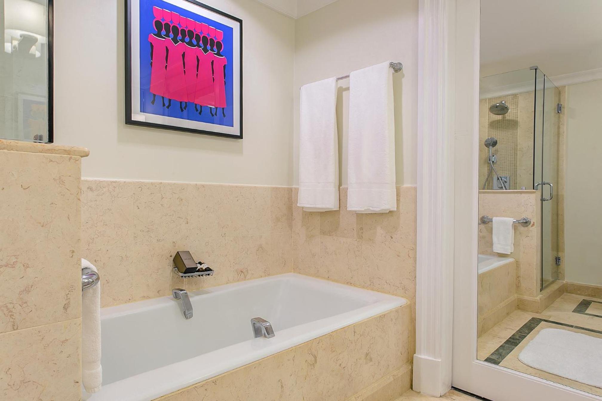 Luxury King Room Ocean Front