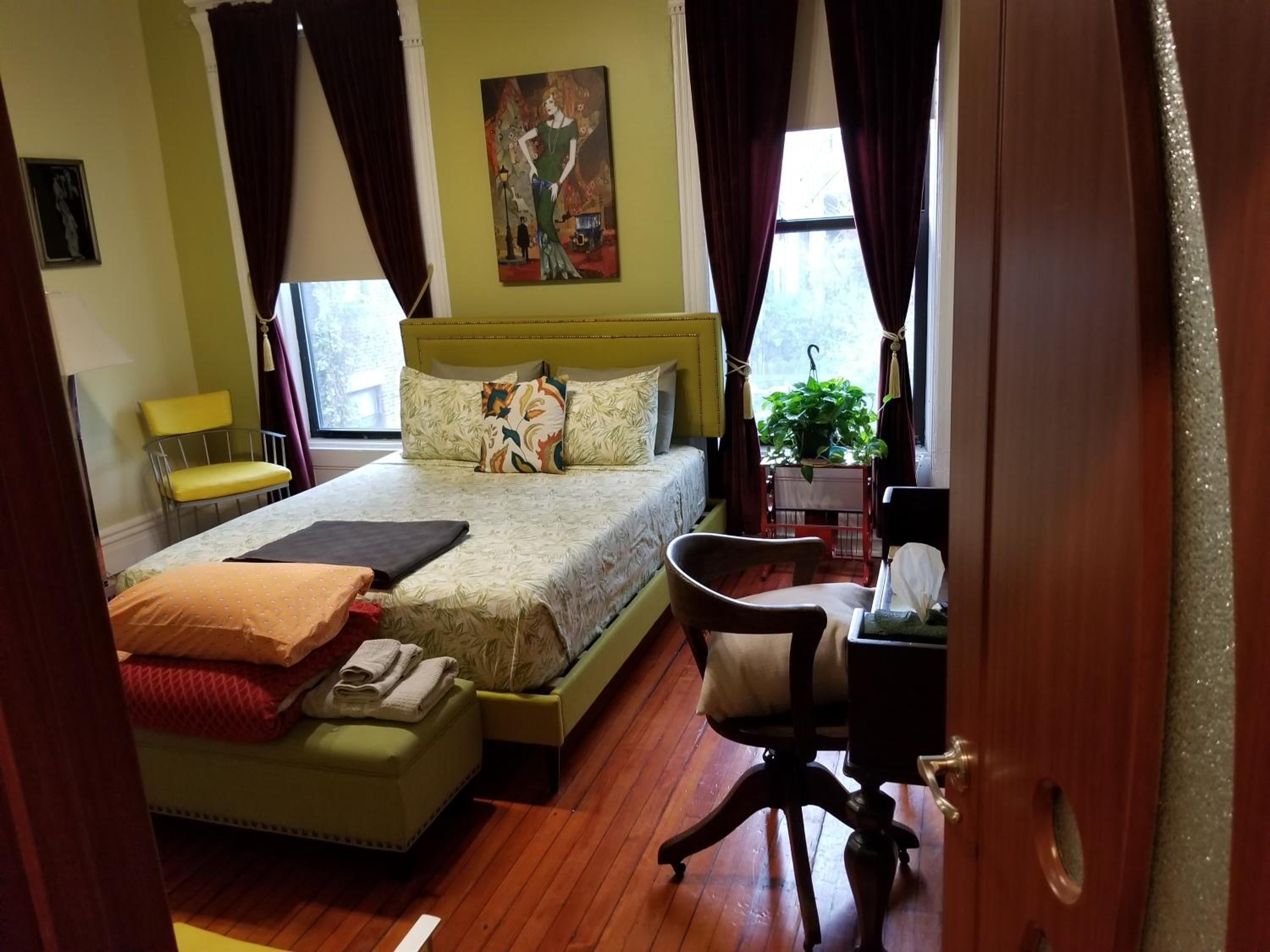 Apartment photo 2