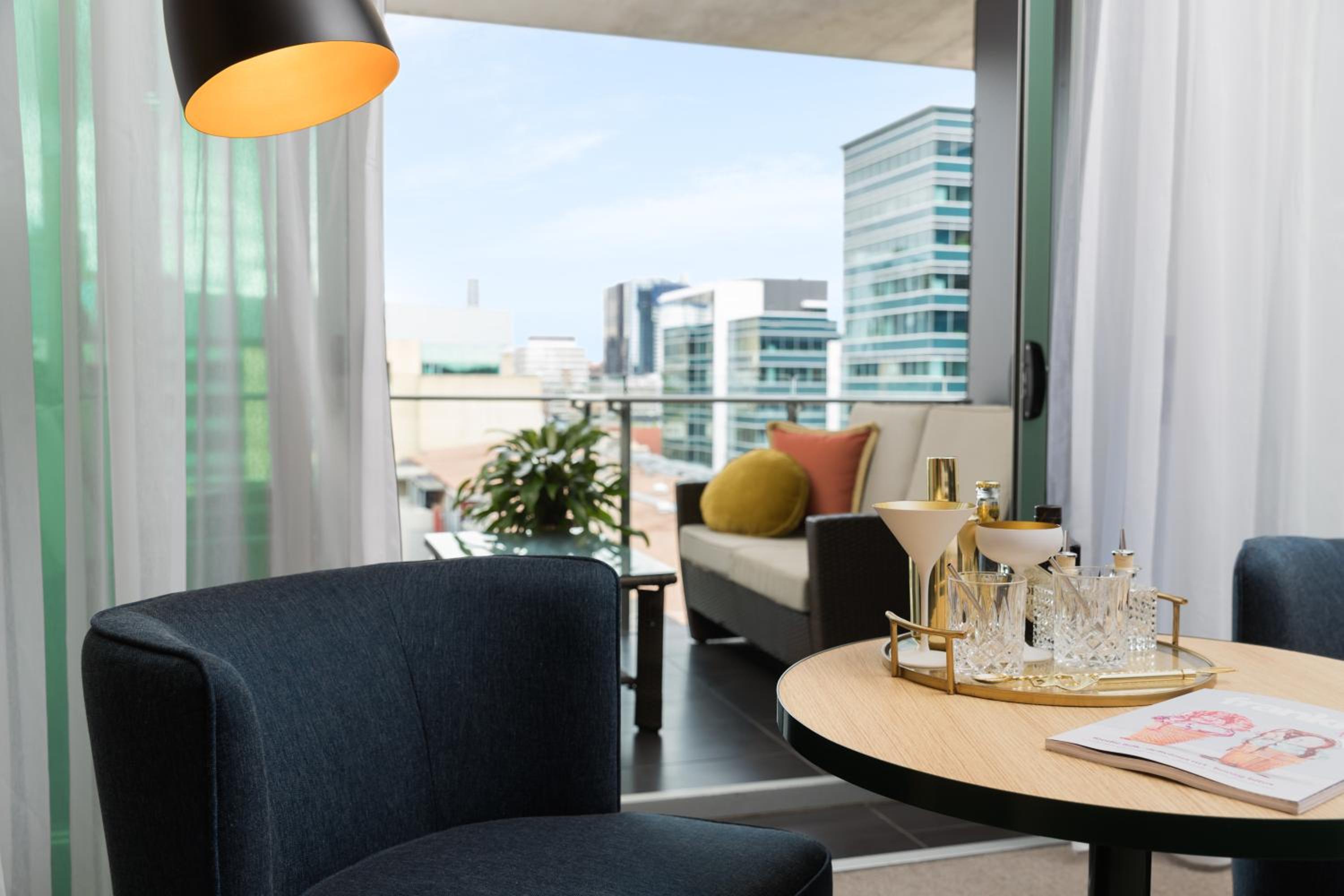 The Valley Suite - Photo 3