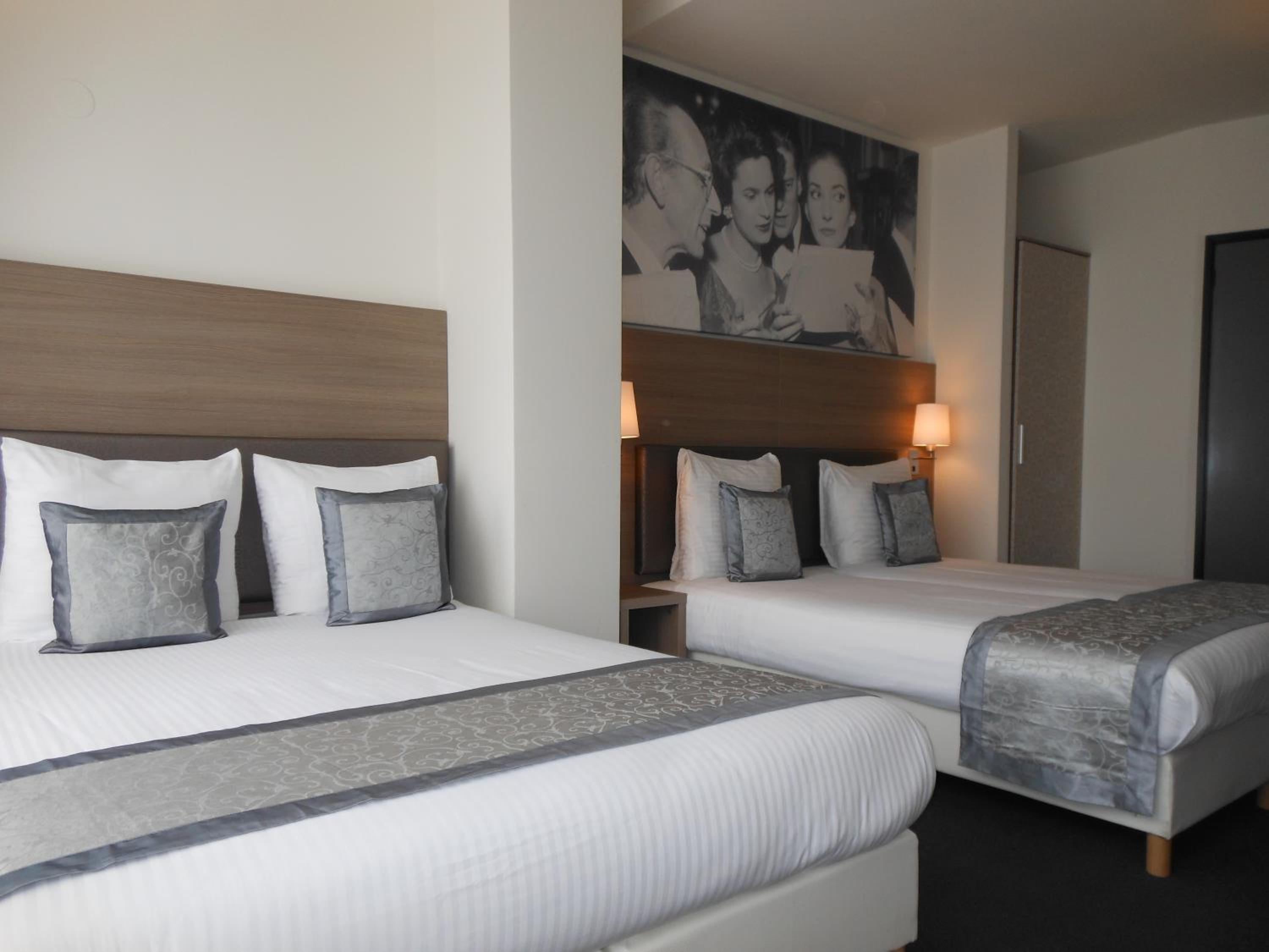 Quadruple Room thumbnail 6