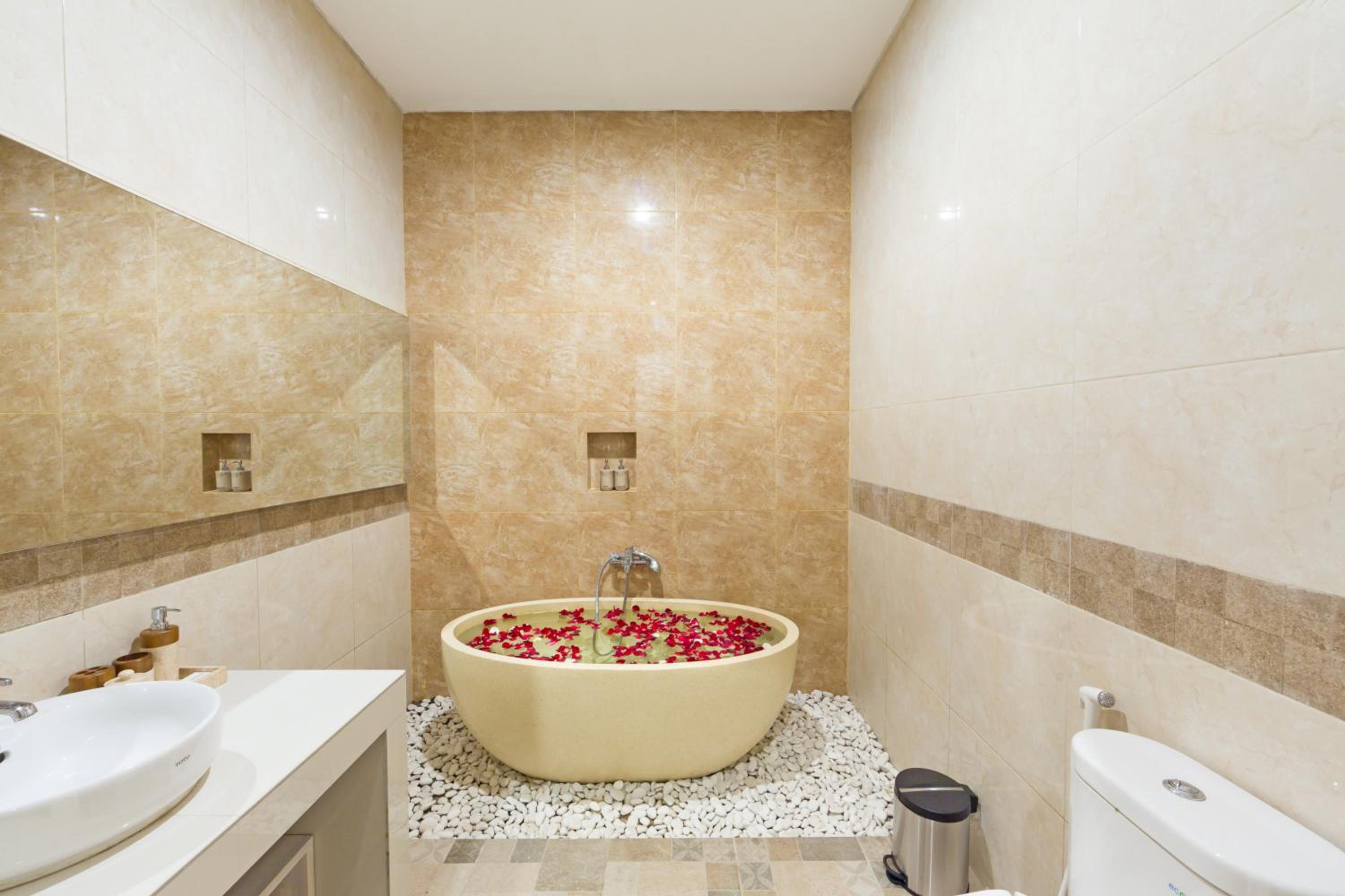 One Bedroom Deluxe Pool Villa photo 2