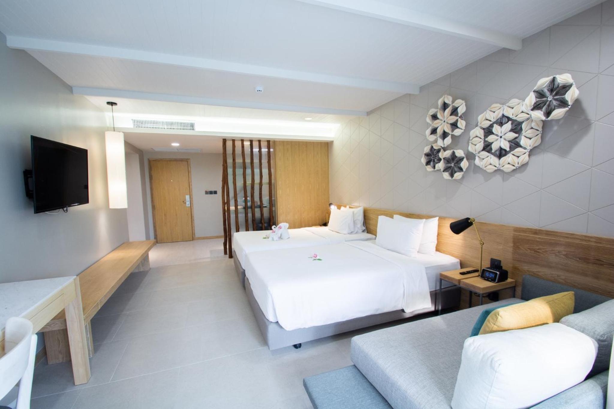 Canna Deluxe Double or Twin Room - Photo 2