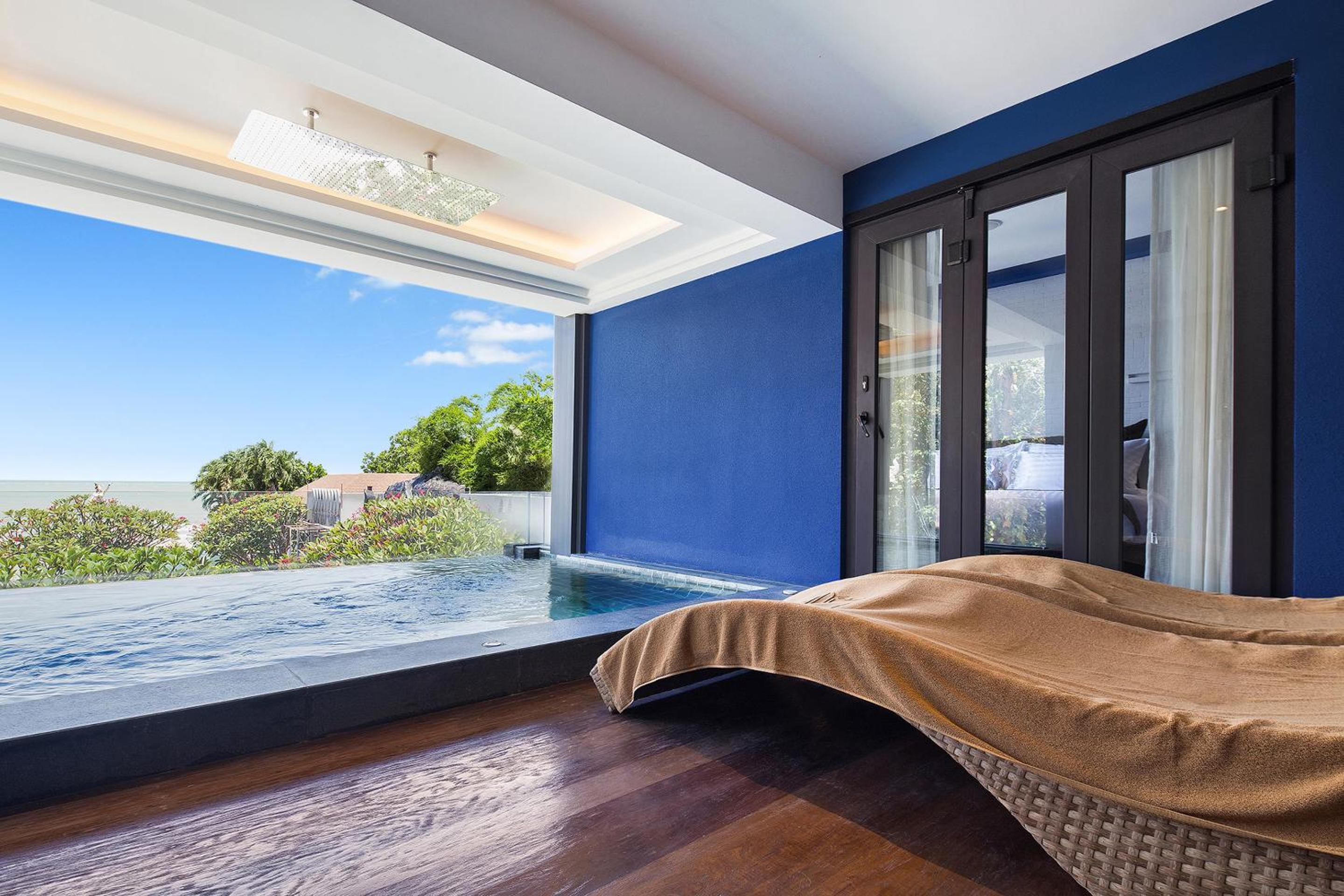 Royal 2 Bedroom Suite