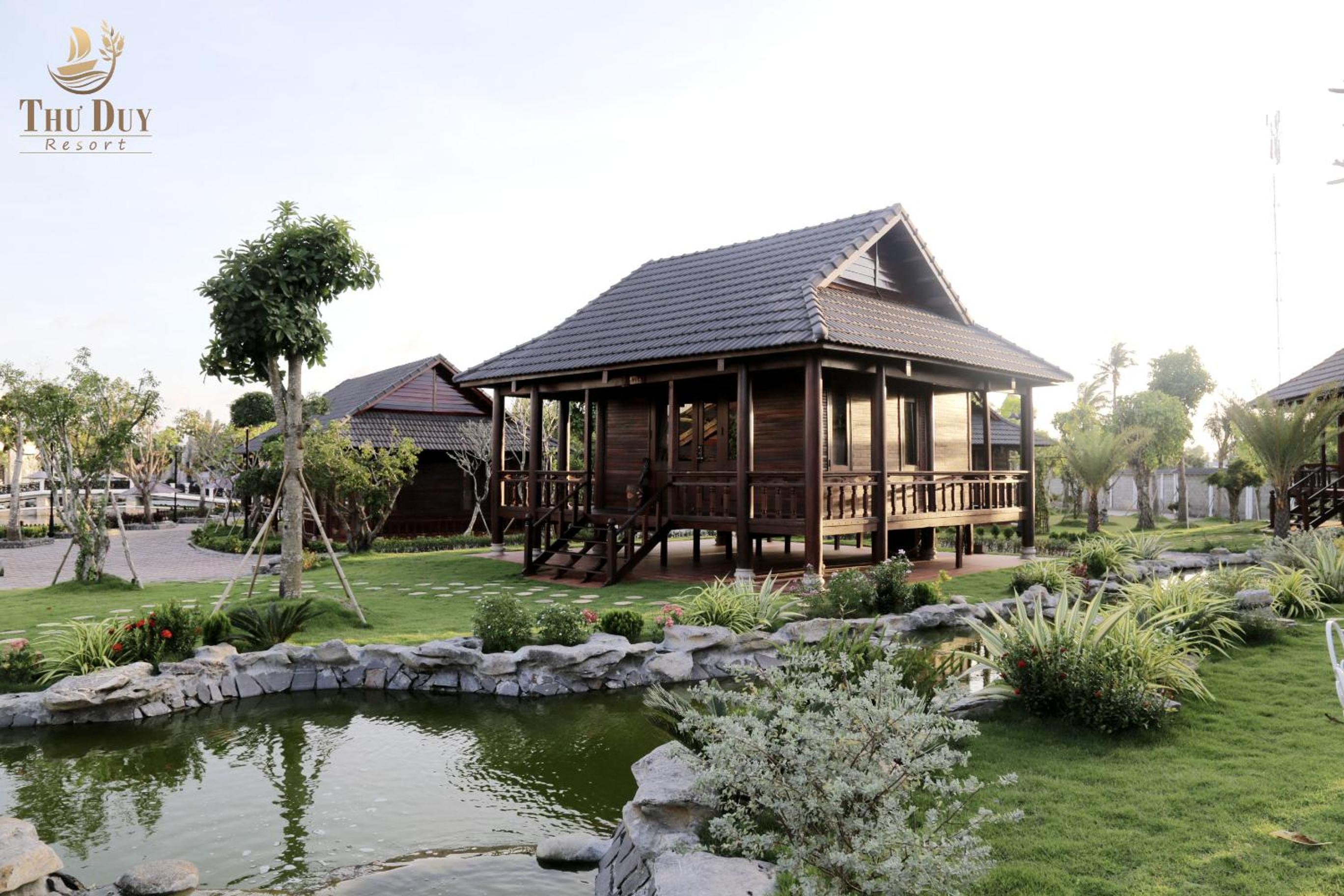 Deluxe Bungalow with Garden View photo 3