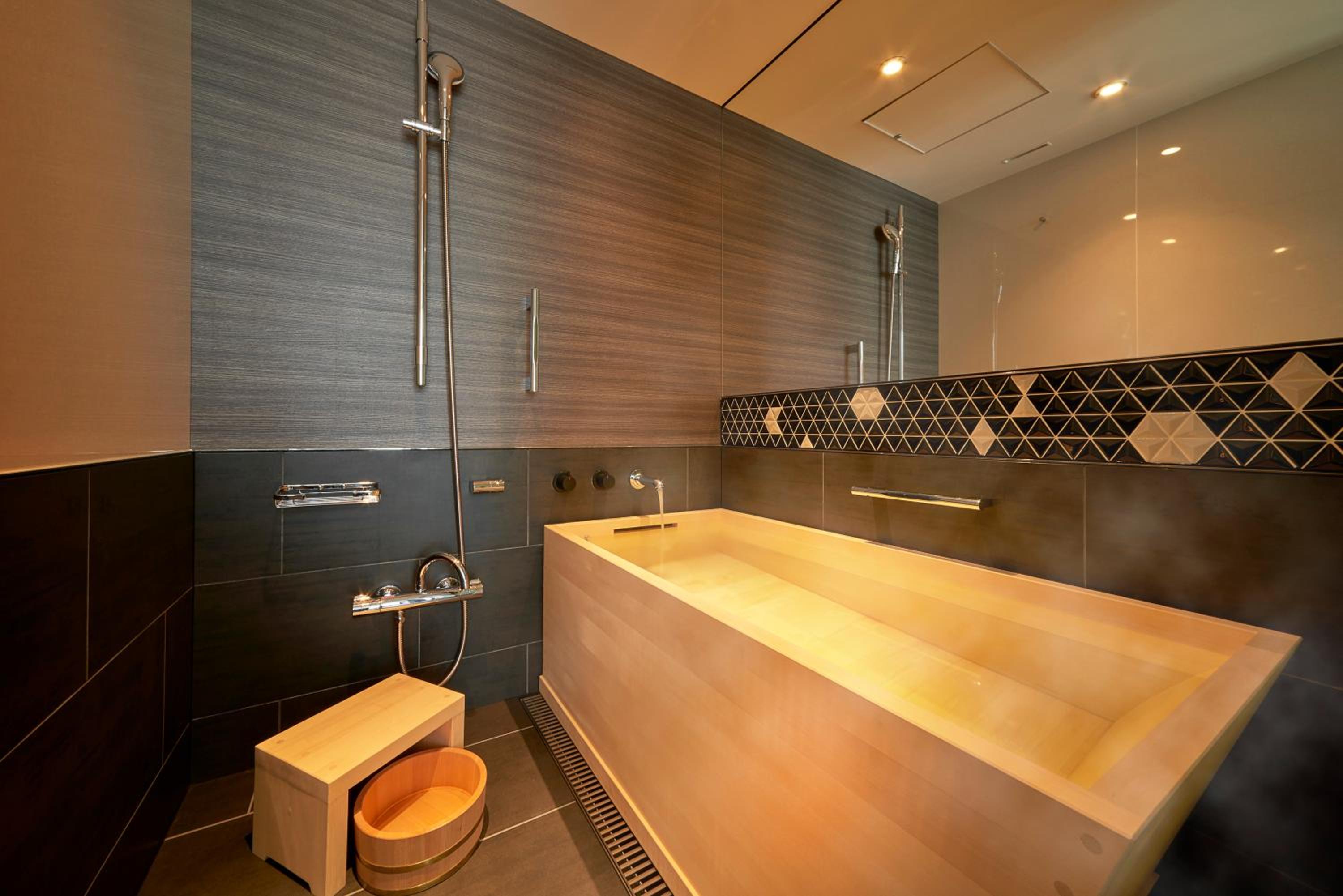 The Main - Standard Double Room with Cypress Bath "Shin-Edo" - Non-Smoking - Photo 3