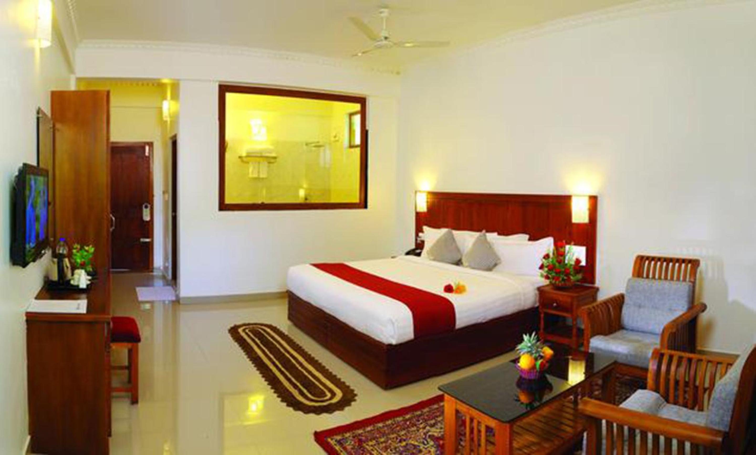 Deluxe Double or Twin Room with Balcony