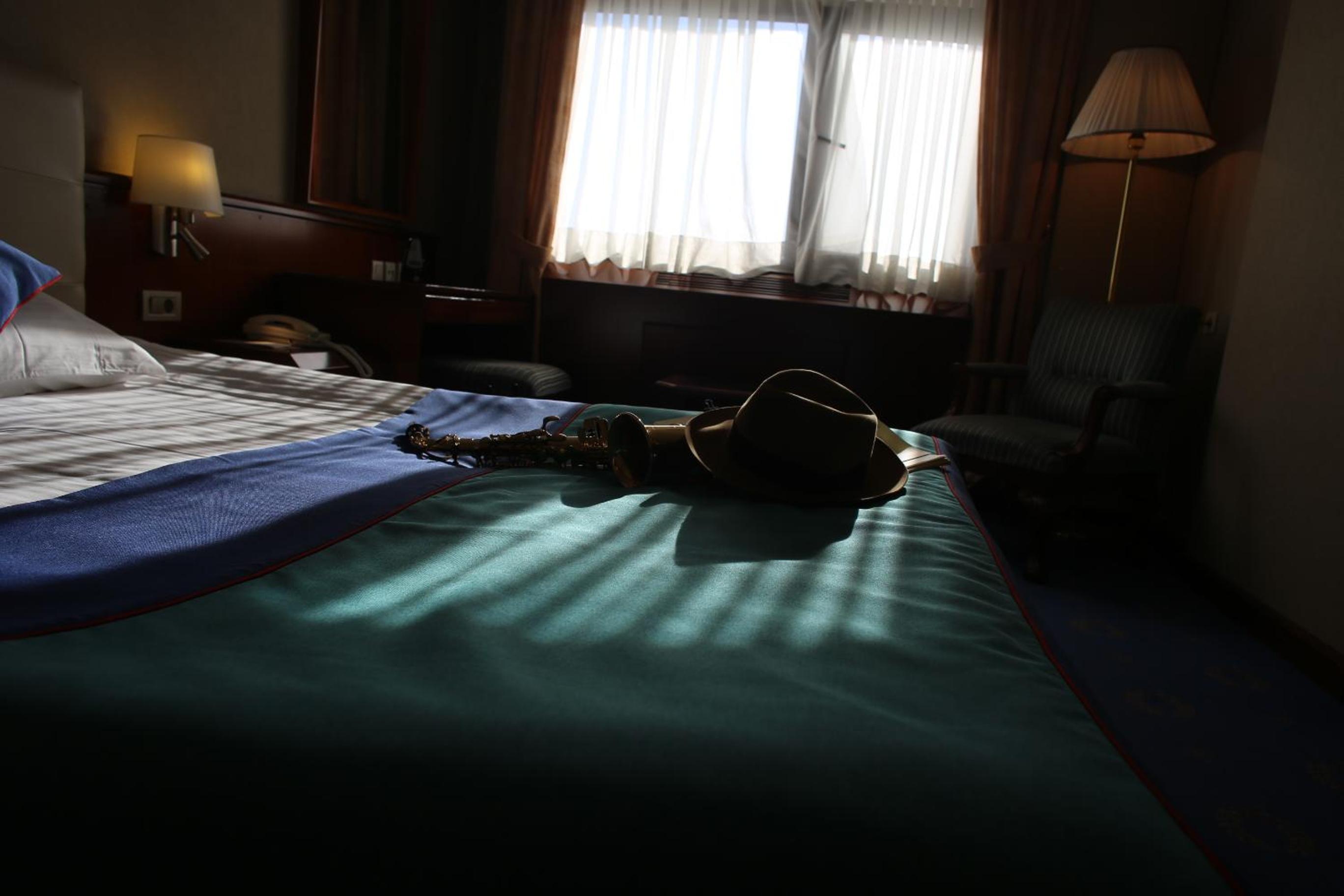 Suite - Photo 12