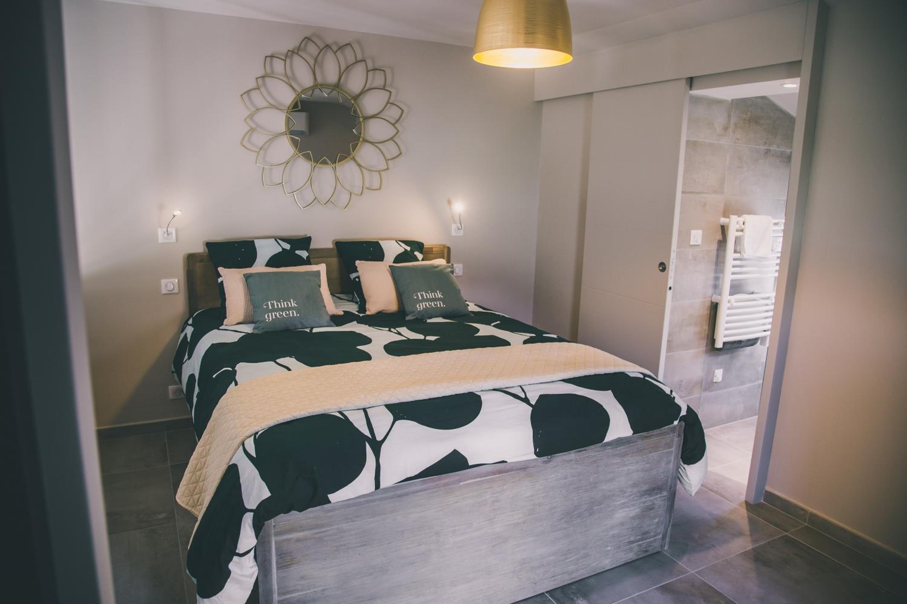 Holiday Home - Photo 4