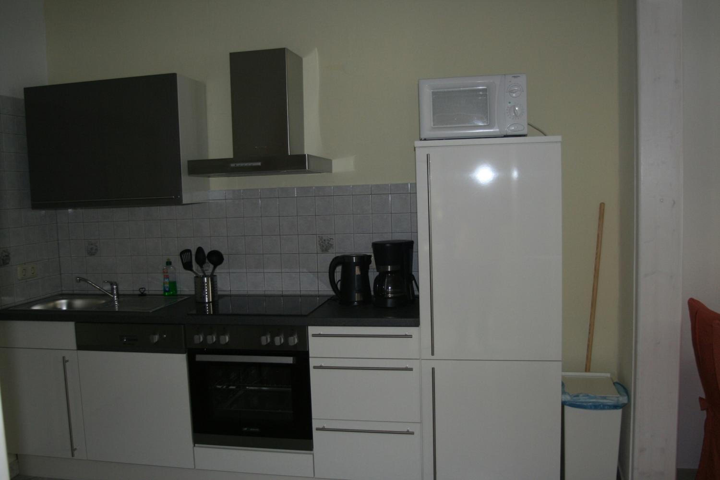 Apartment - Photo 4