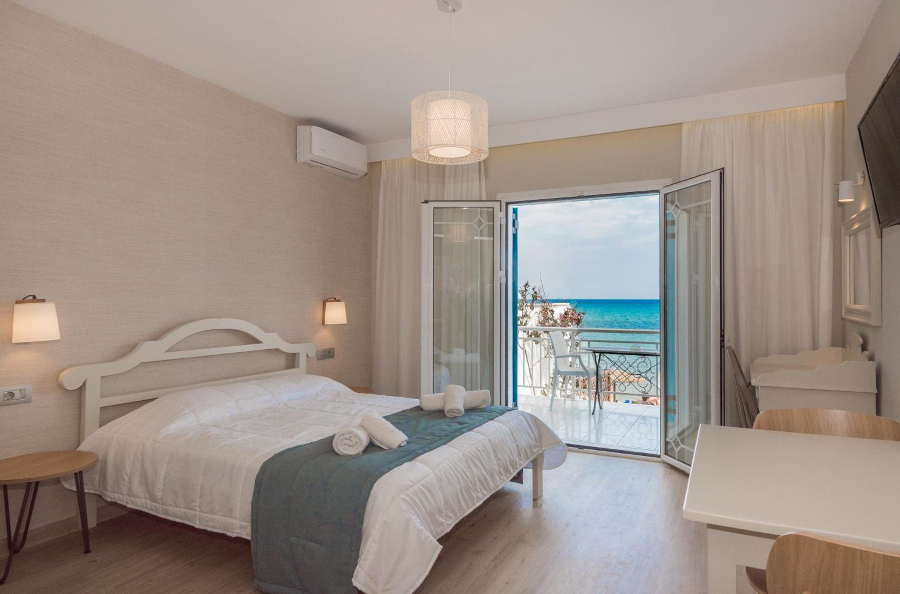 Studio (2 Adults) with Sea View