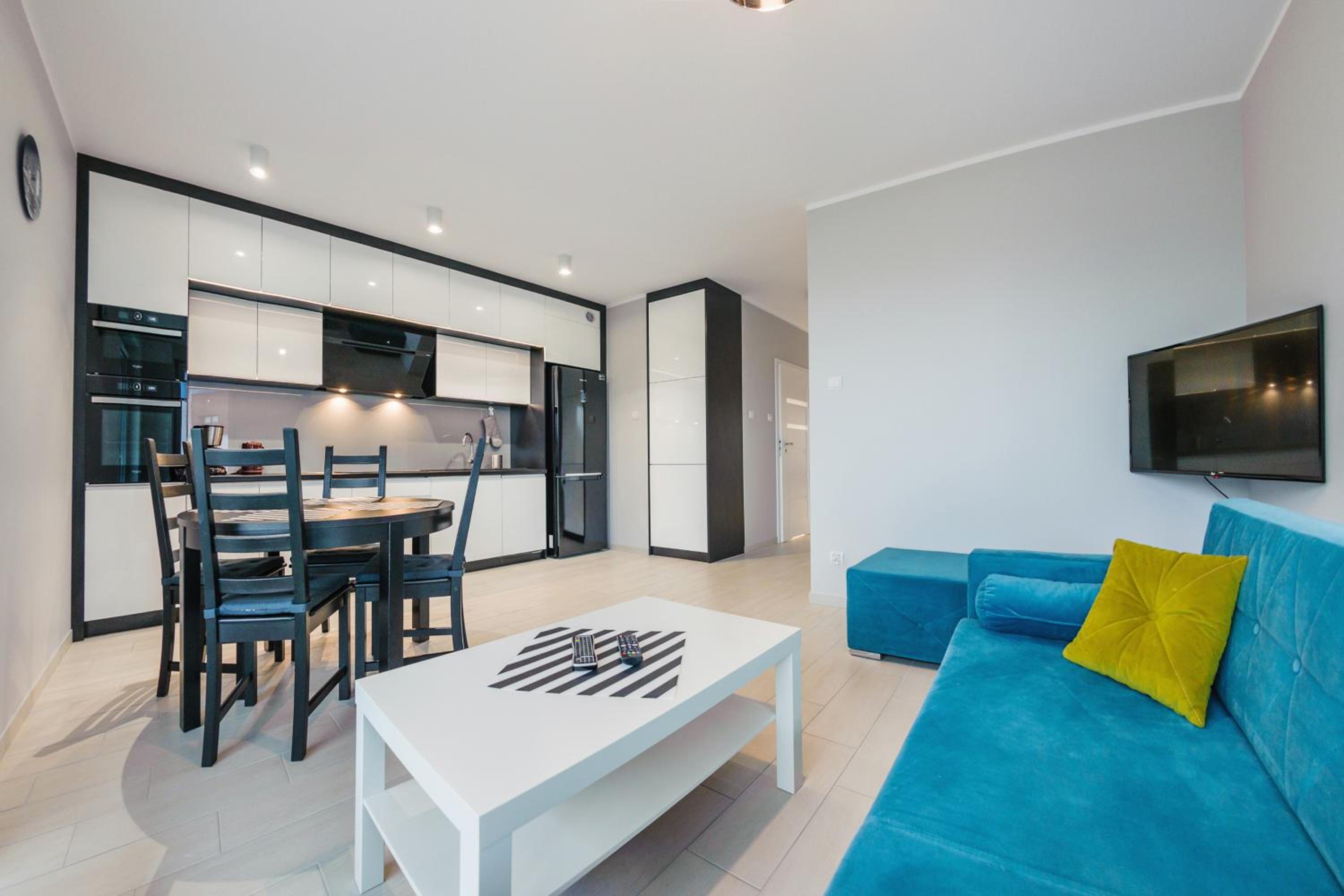 Two-Bedroom Apartment- Rybacka 11D (garage available at an extra charge) - Photo 8