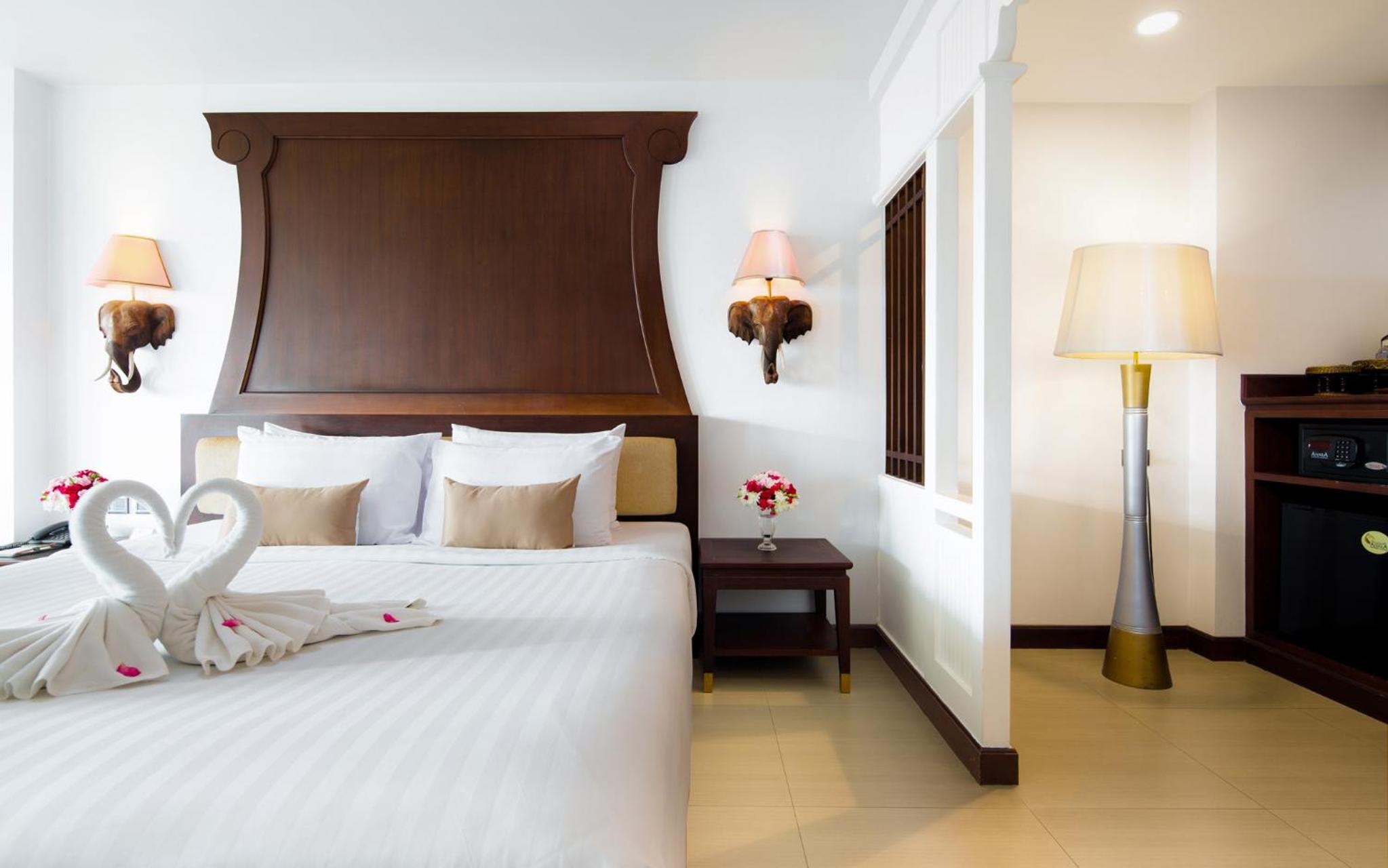 Deluxe Double or Twin Room photo 2