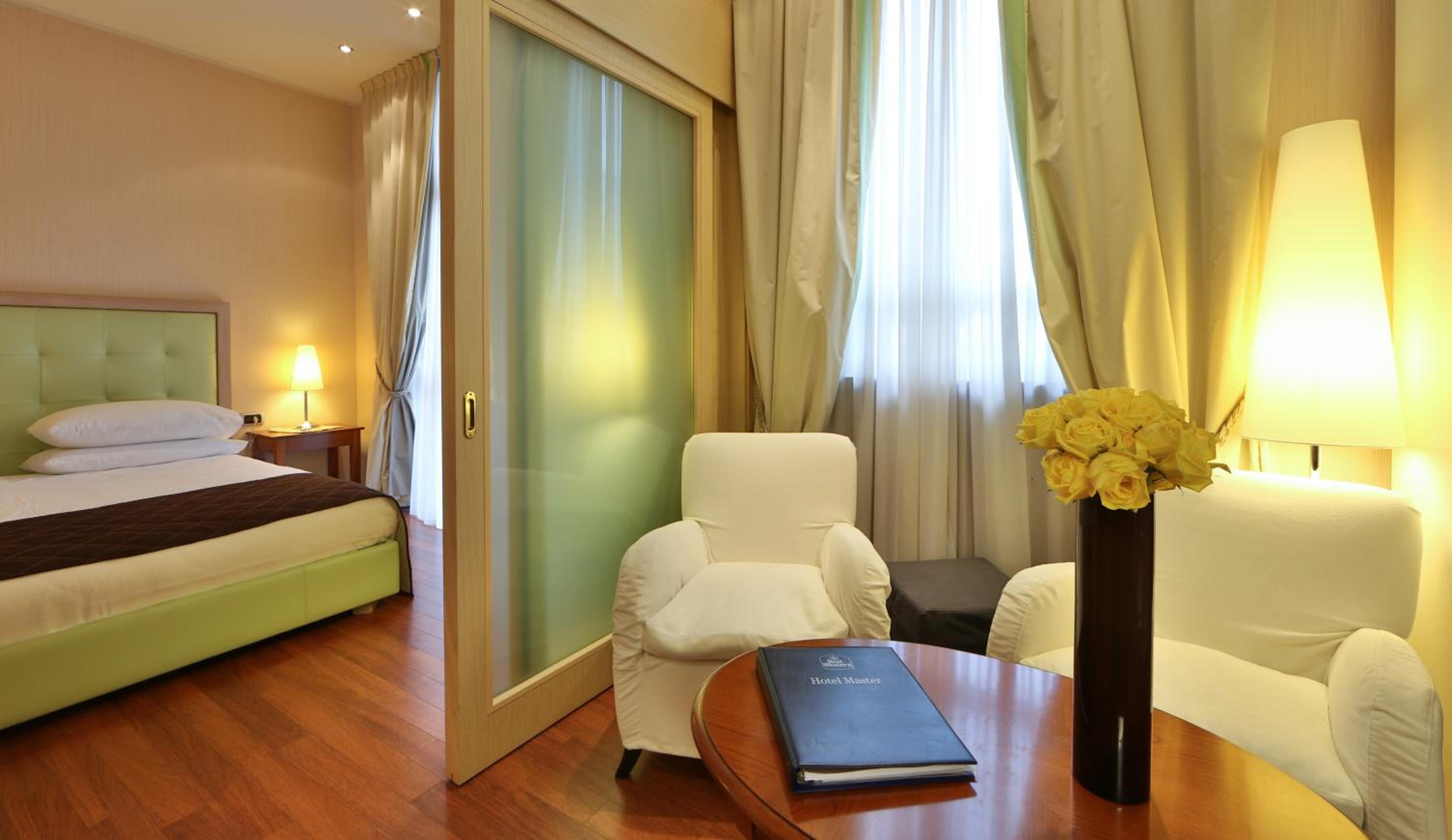 Junior Suite - Photo 1